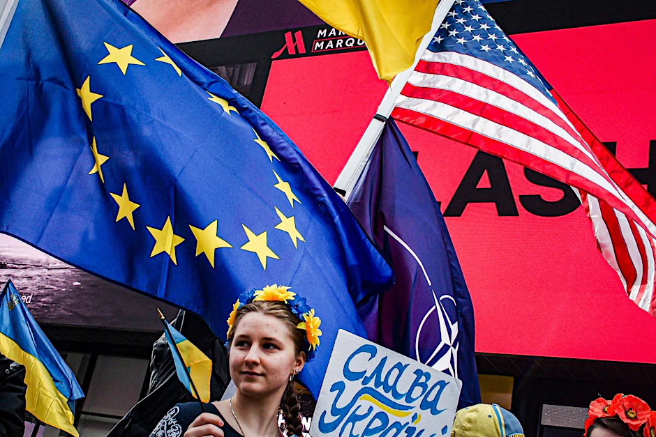 EU und Nato inszenieren sich als Friedensmacht. Doch so einfach ist es nicht, schreibt unser Autor.