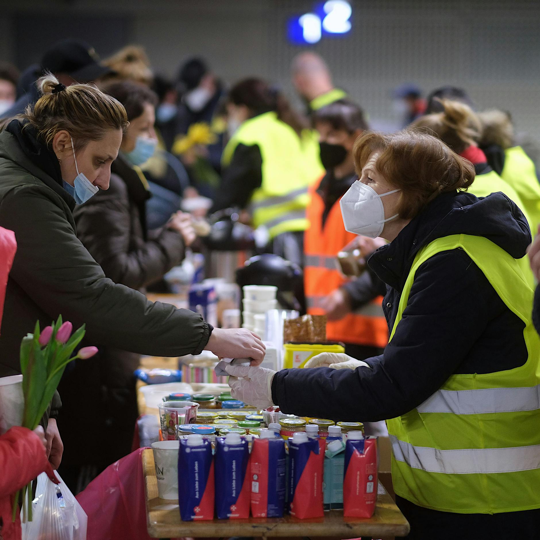 Kriegsflüchtlinge sollen sich um die Corona-Impfung kümmern? Grundgütiger!
