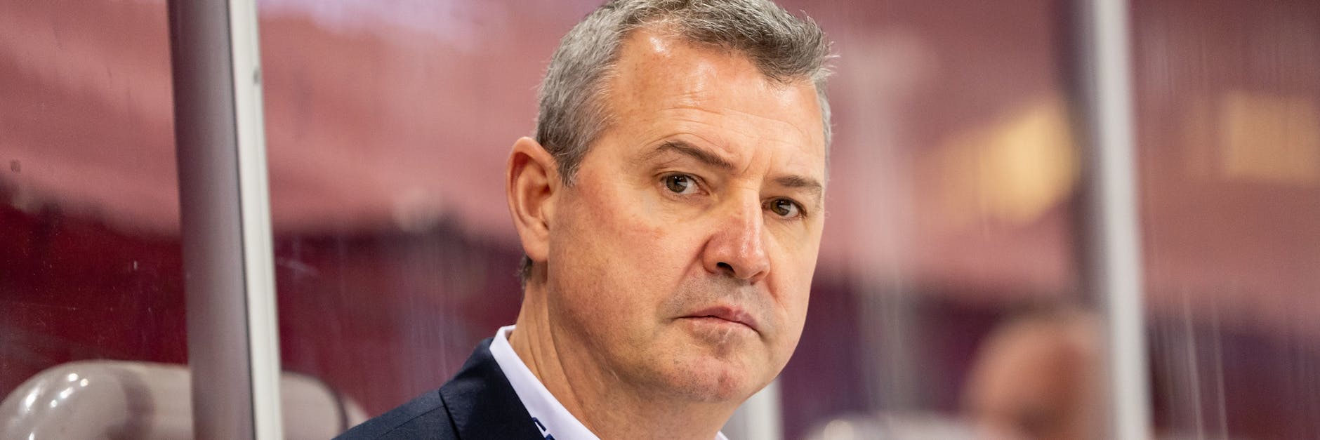 Trainer Serge Aubin legt mit den Eisbären nach der Corona-Pause heute in Mannheim wieder los.