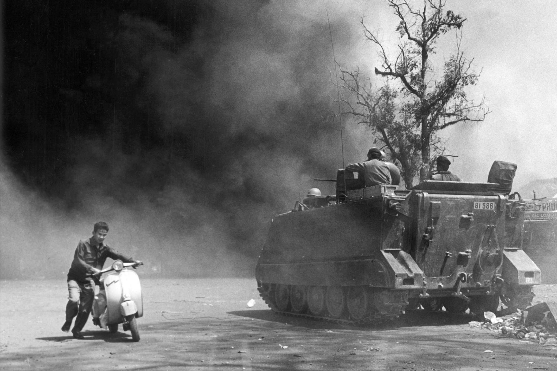 Ein Panzer der südvietnamesischen Armee: Aufnahme vom Februar 1968 aus Saigon.