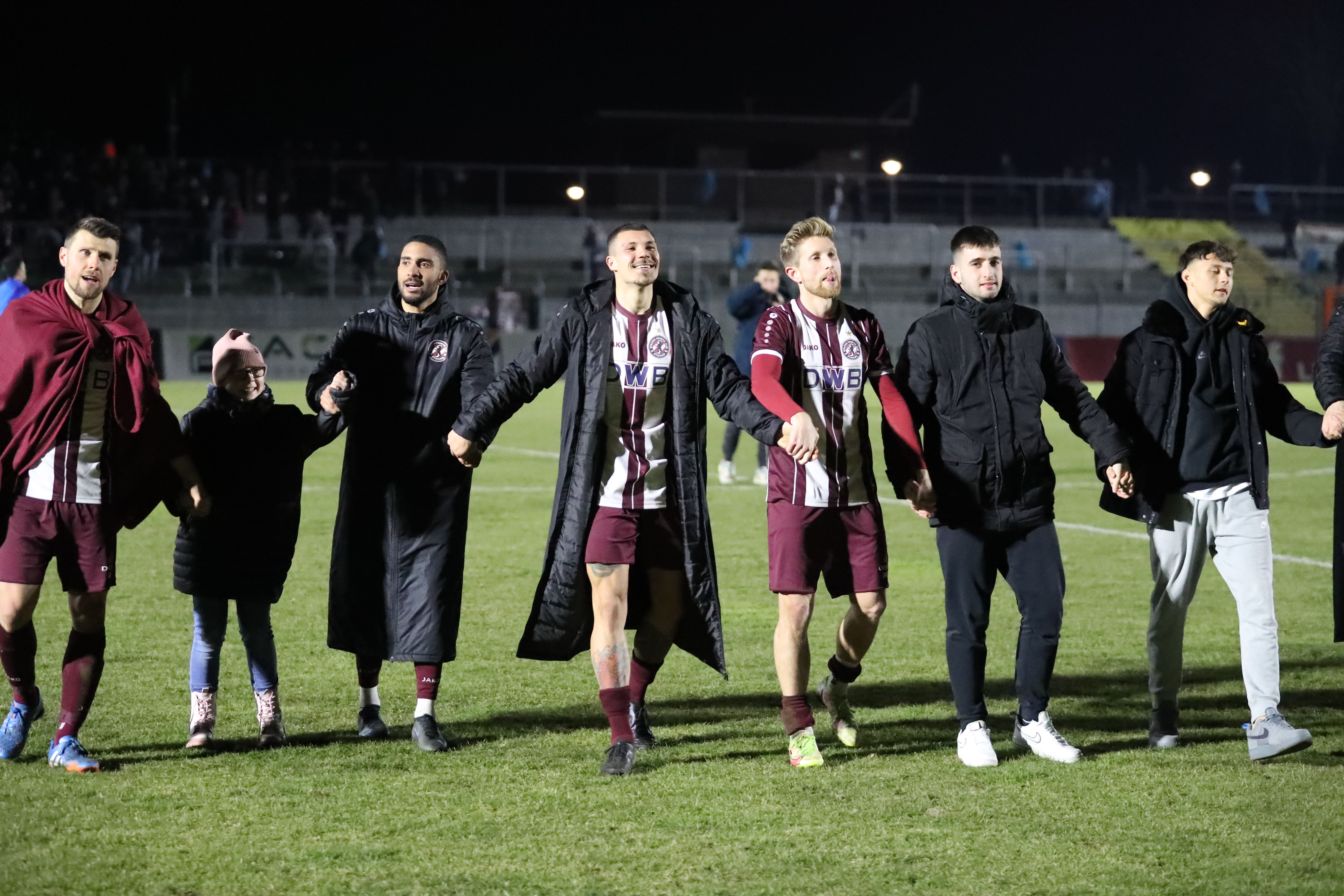 Image - Chemie stimmt auch ohne Fans, Dynamo summt