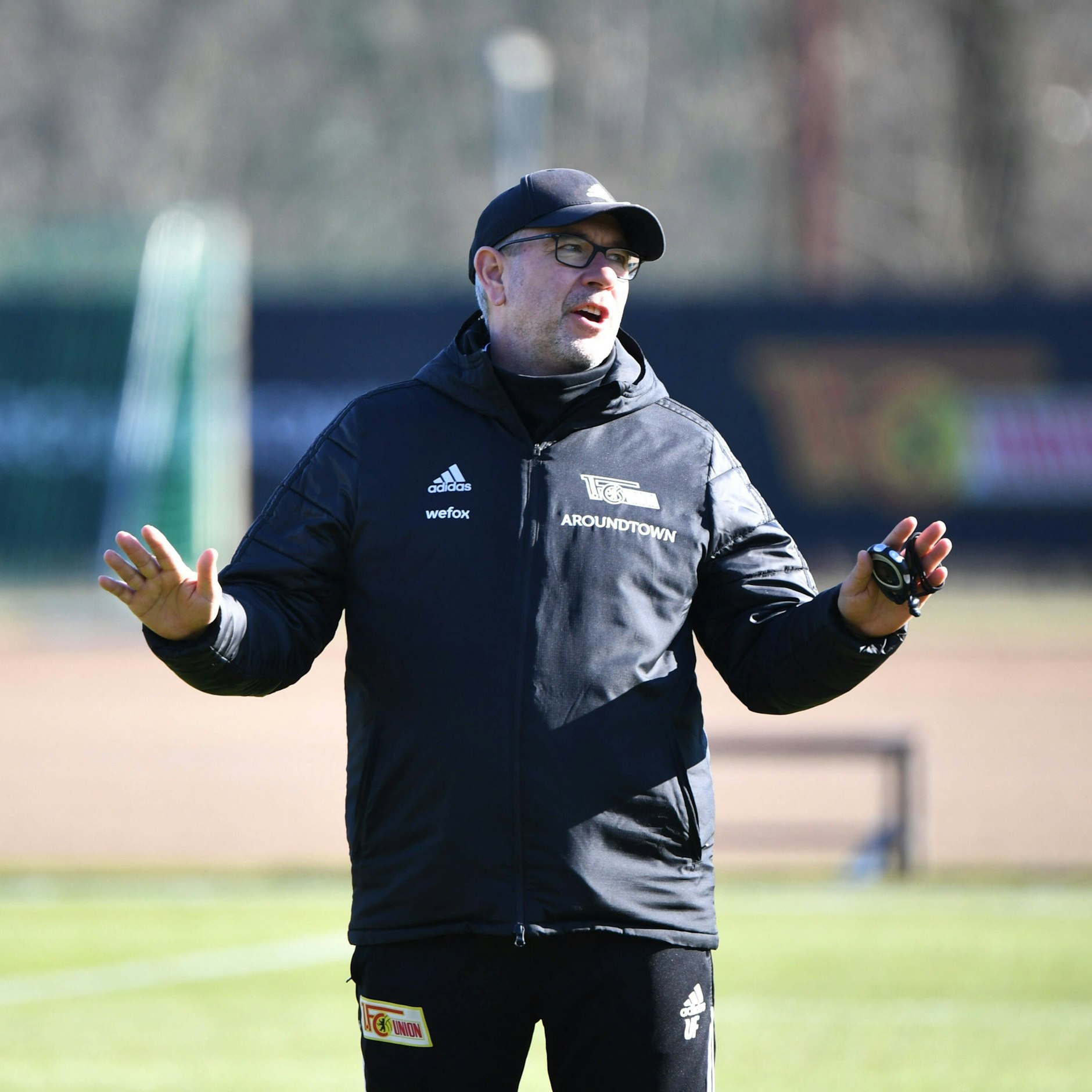 Ruhig, ruhig! Trainer Urs Fischer will erst mal die 40 Punkte haben, dann darf geträumt werden.