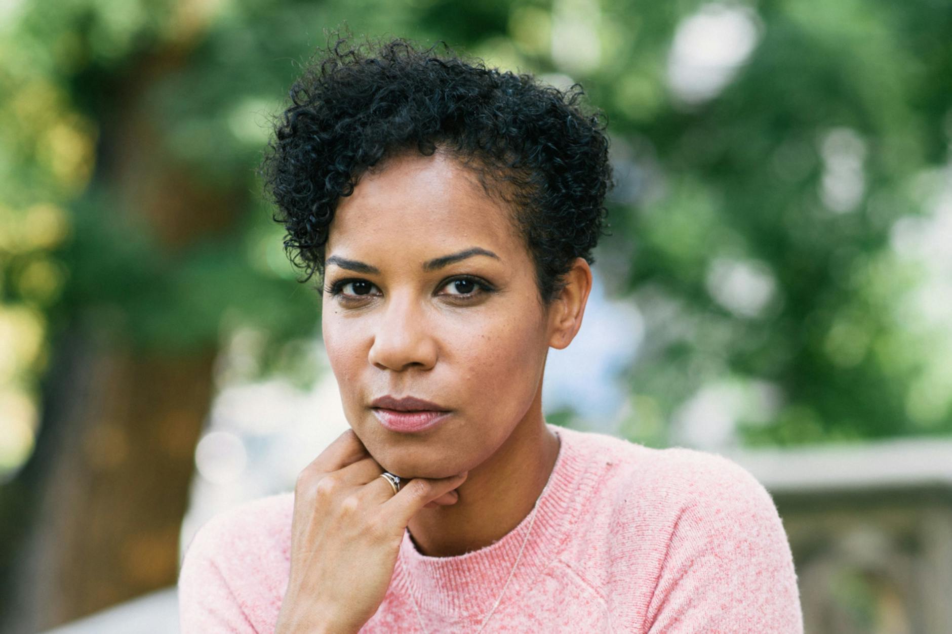 Hadija Haruna-Oelker ist mit ihrem Buch für den Preis der Leipziger Buchmesse nominiert.
