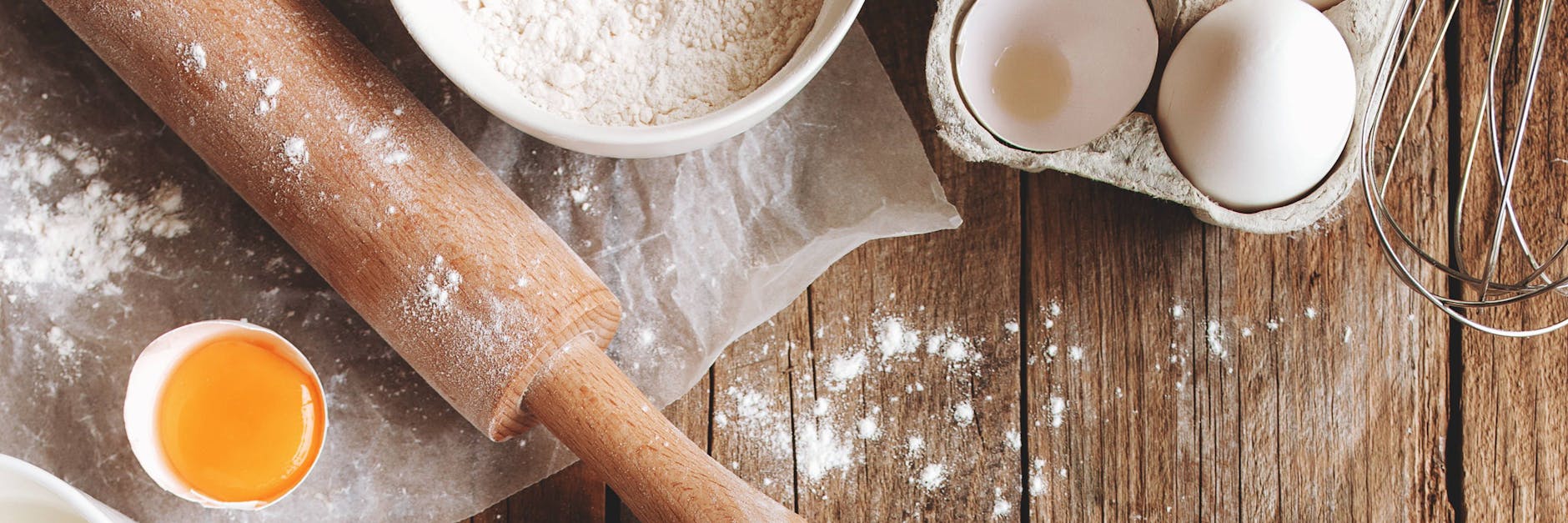 Mehl, Eier, Zucker, Butter - für leckeren Prophetenkuchen wie in der DDR braucht es nur wenige Zutaten.