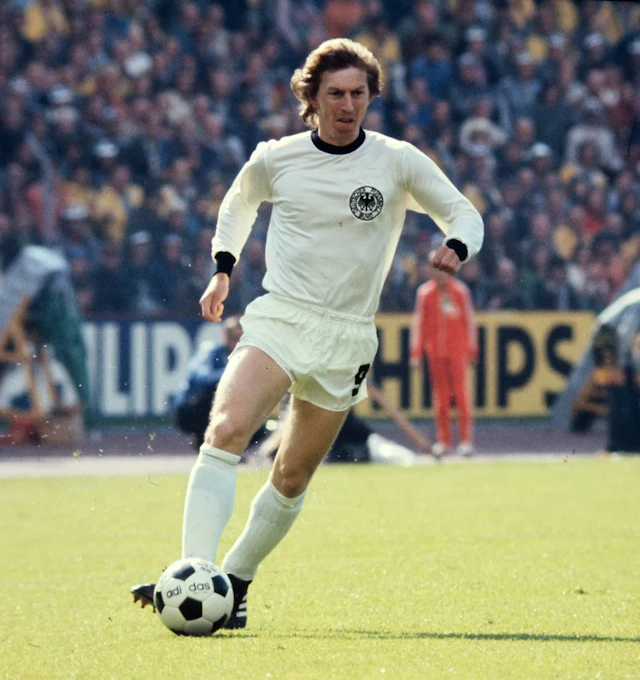 Weltmeister von 1974: Eintracht-Frankfurt-Legende Jürgen Grabowski ist tot!