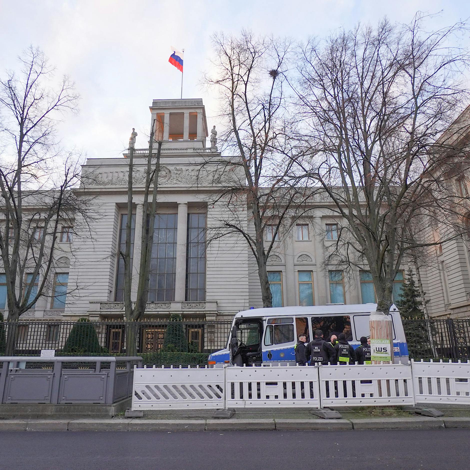 Berlin: Bezirk lehnt Panzer-Ausstellung vor russischer Botschaft ab