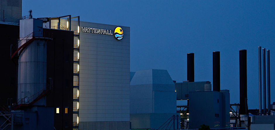 Im Vattenfall-Heizkraftwerk Moabit soll 2026 die letzte Kohle verfeuert werden.