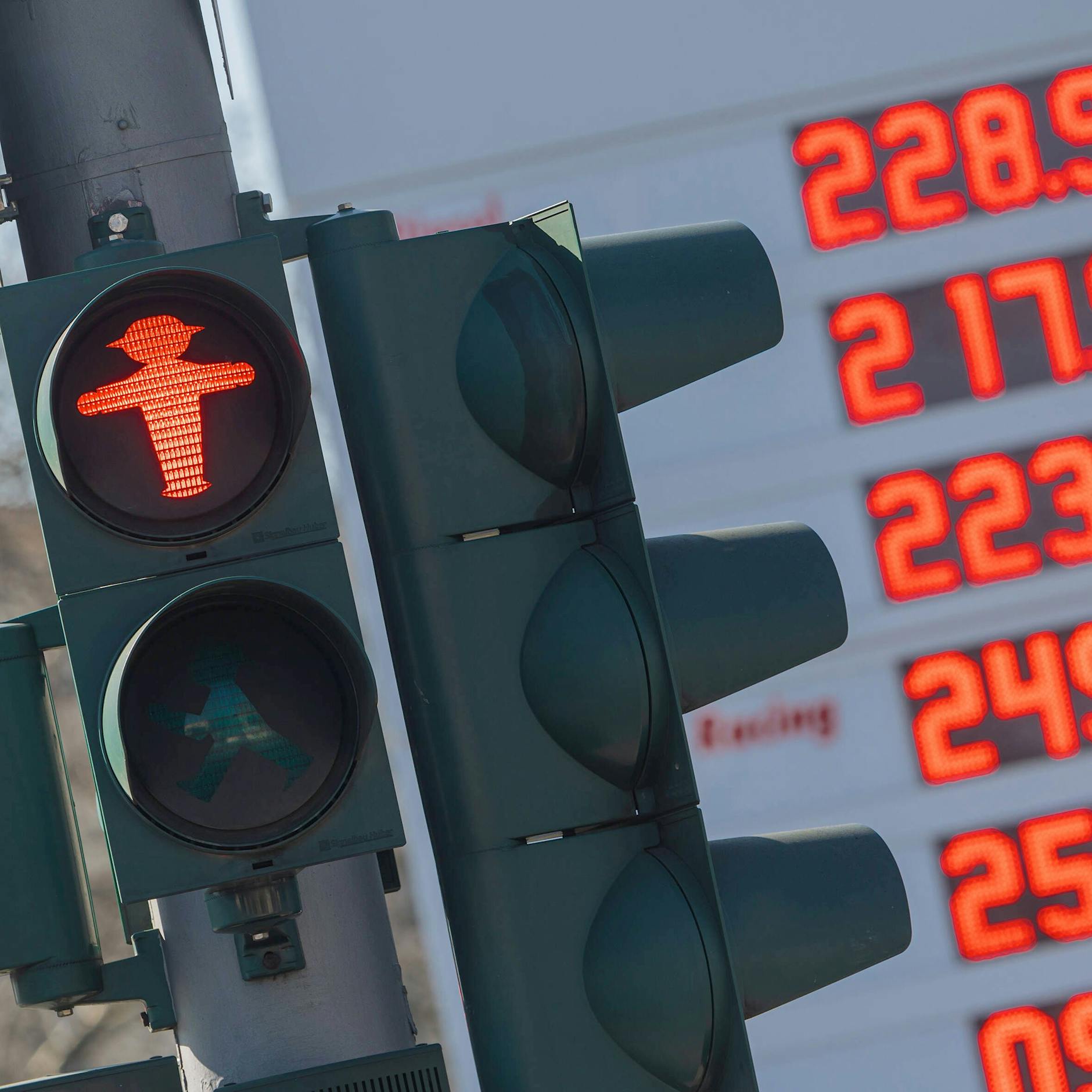 Die explodierenden Spritpreise: Wie teuer ist das für MEIN Auto? Der ADAC hat nachgerechnet