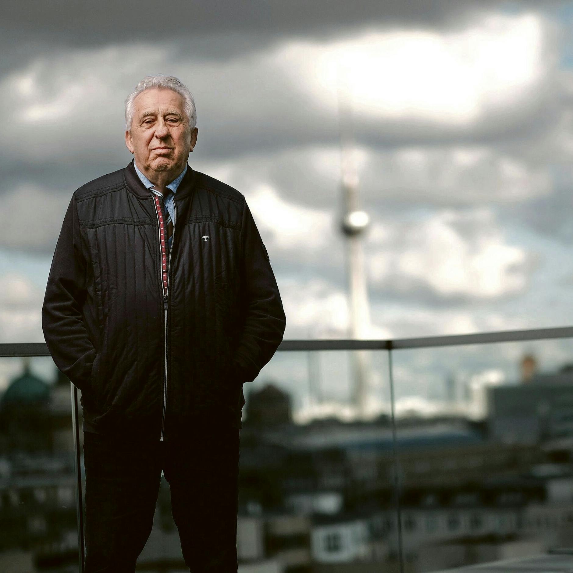 Image - 35 Jahre Mauerfall: Egon Krenz zu Grenzöffnung und Honecker-Sturz