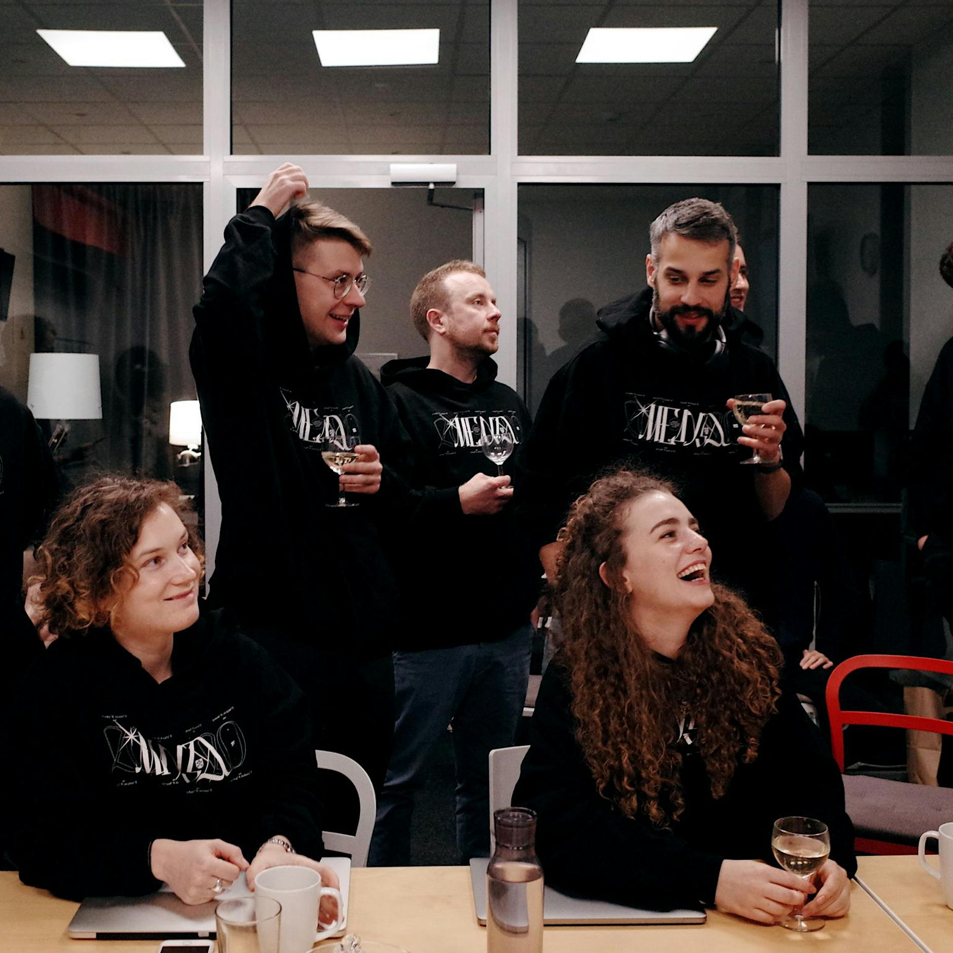 Helfen Sie, dass Russland die Wahrheit erfährt, helfen Sie der Meduza-Redaktion