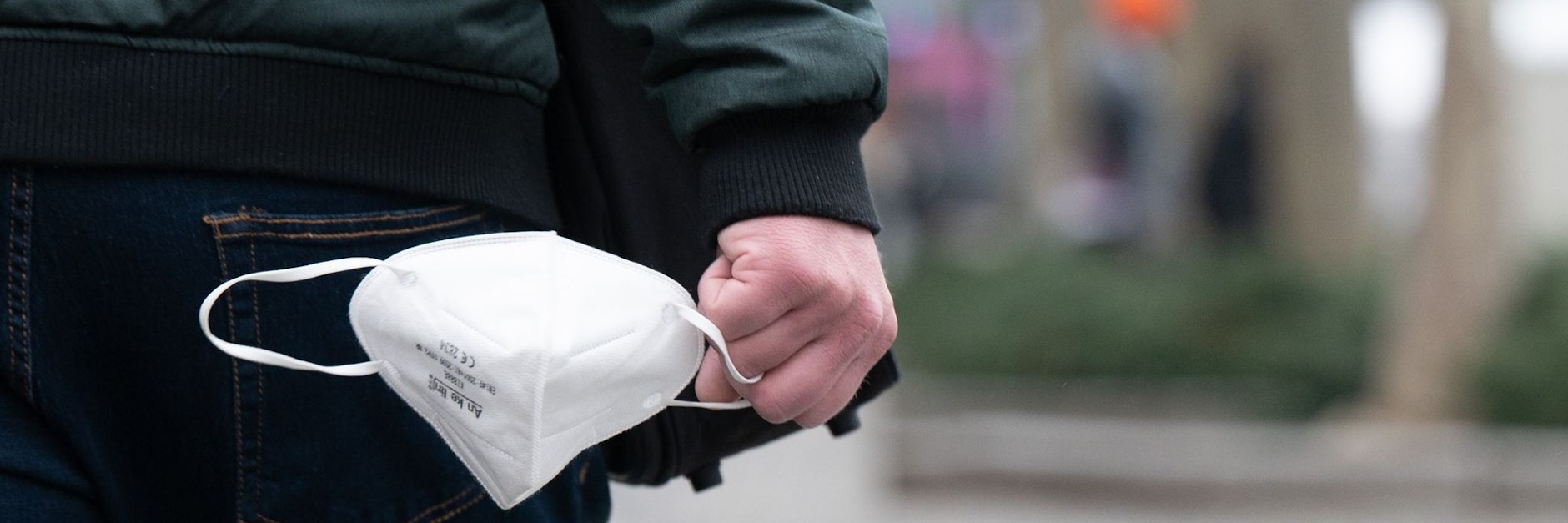 Die Zahl der Corona-Neuinfektionen steigt wieder massiv.