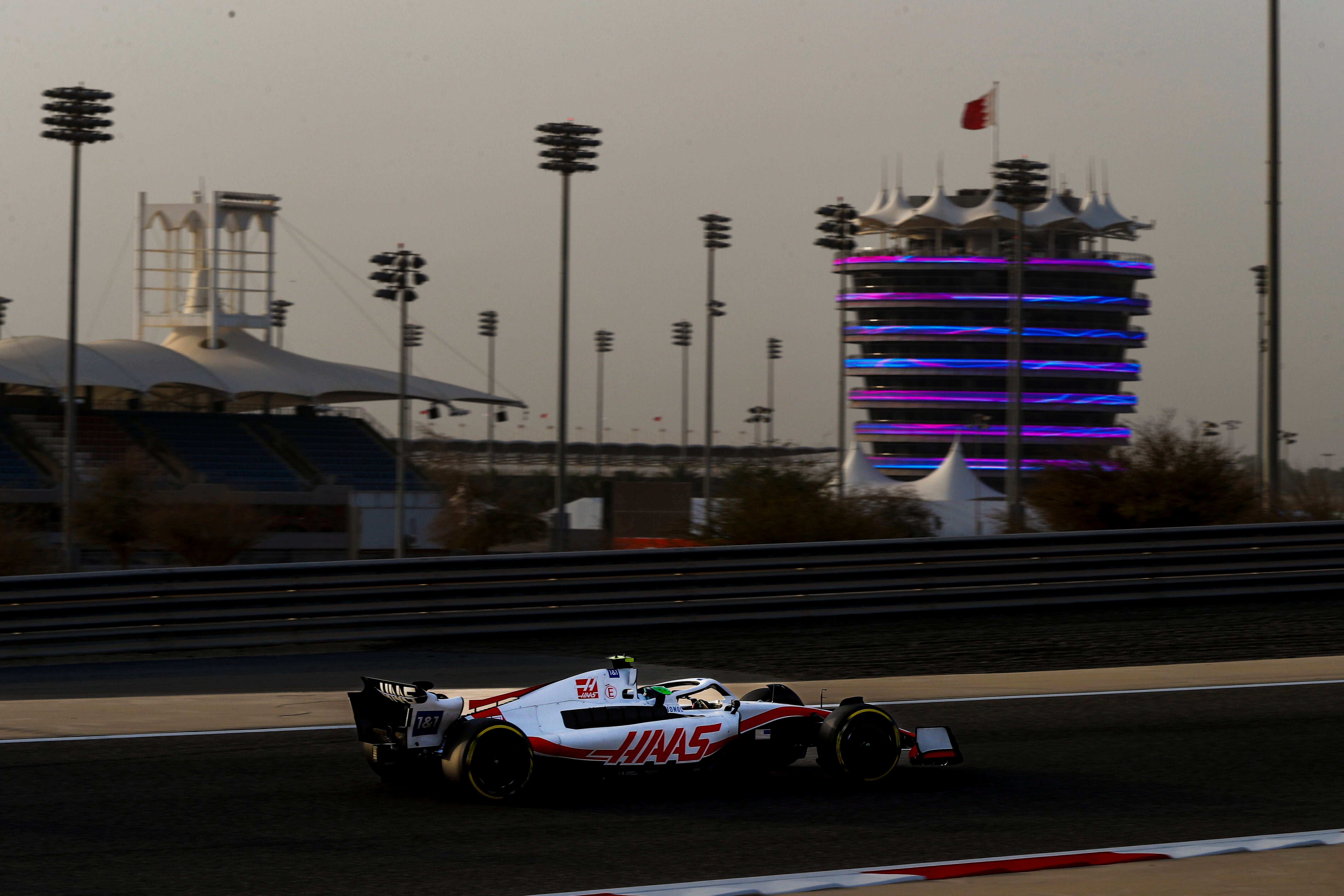 Image - Sensationelle Fahrt von Mick: Schumis Sohn wird zum Nachtkönig