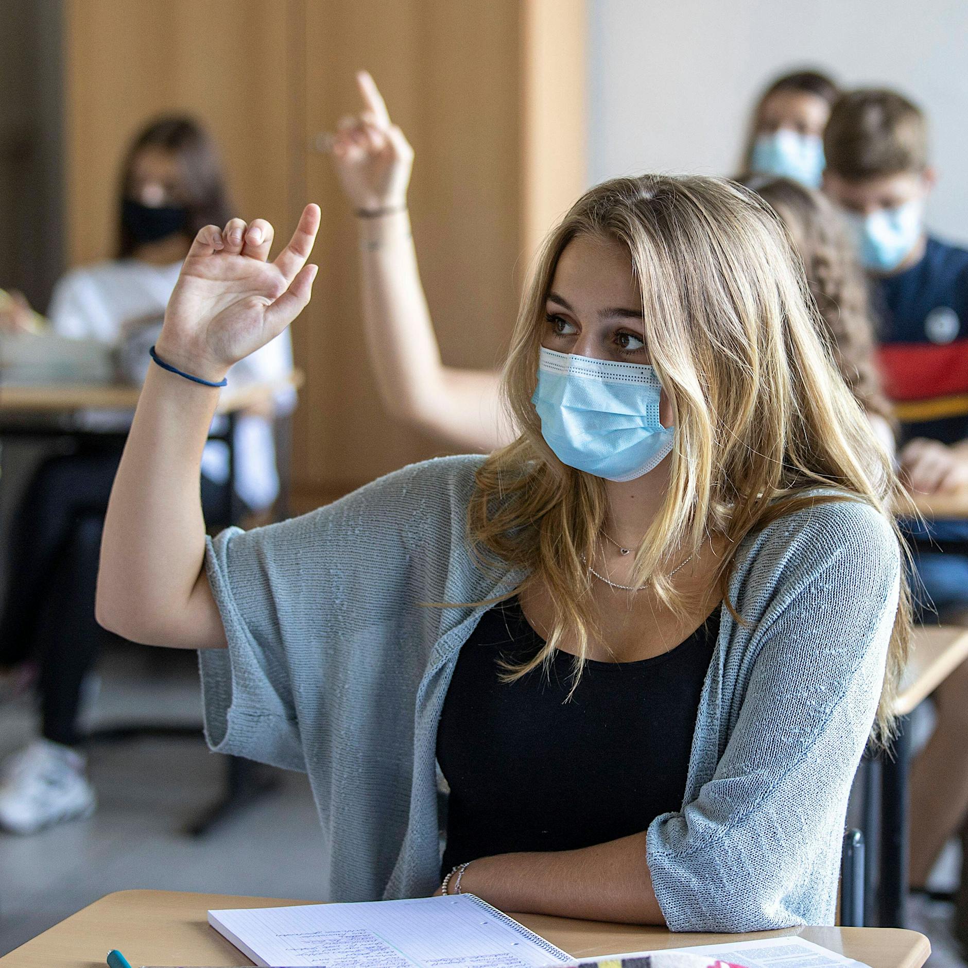 Corona-Regeln in Brandenburg: Kompromiss bei 3G und Masken