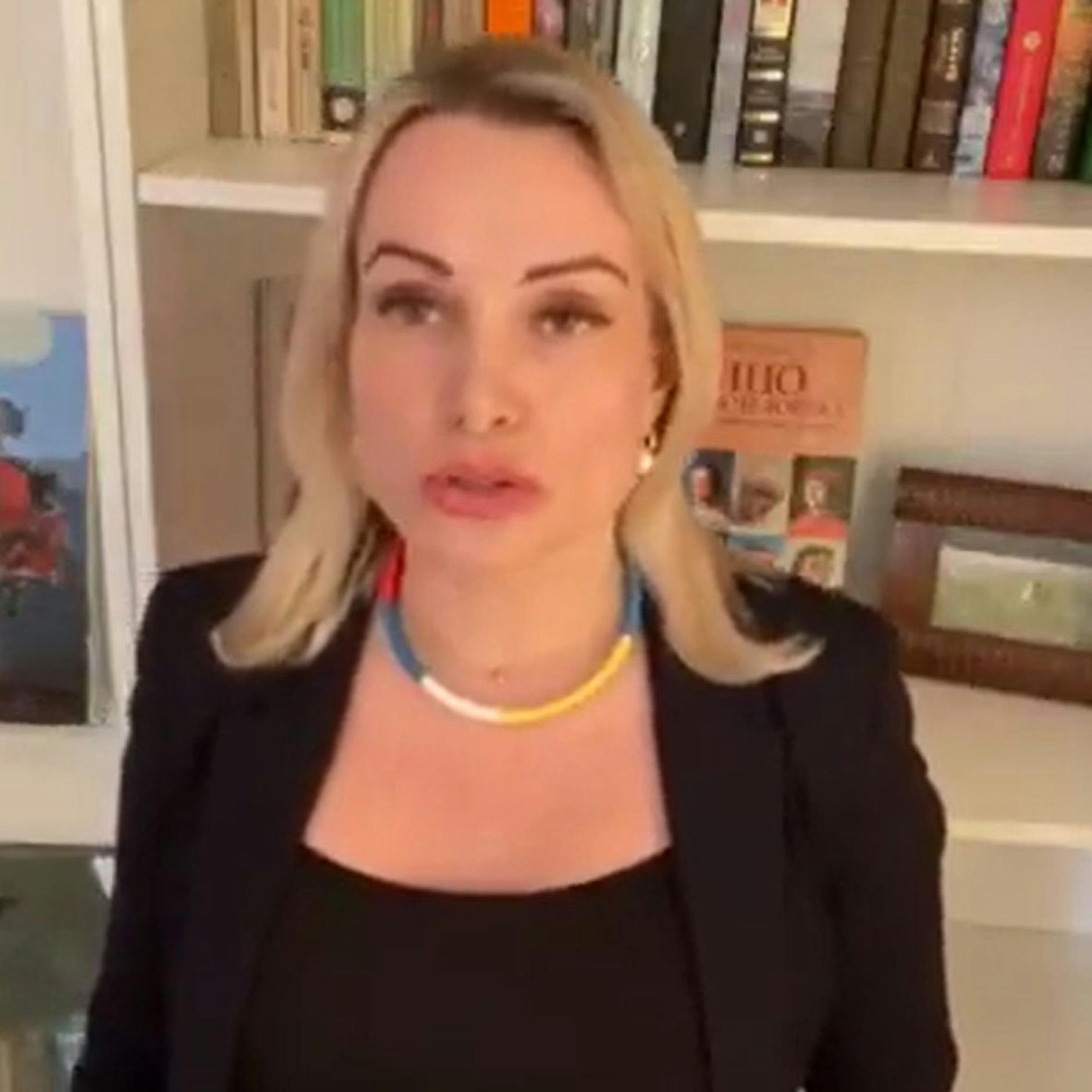 Marina Owsjannikowa ist auf freiem Fuß, aber nicht außer Gefahr