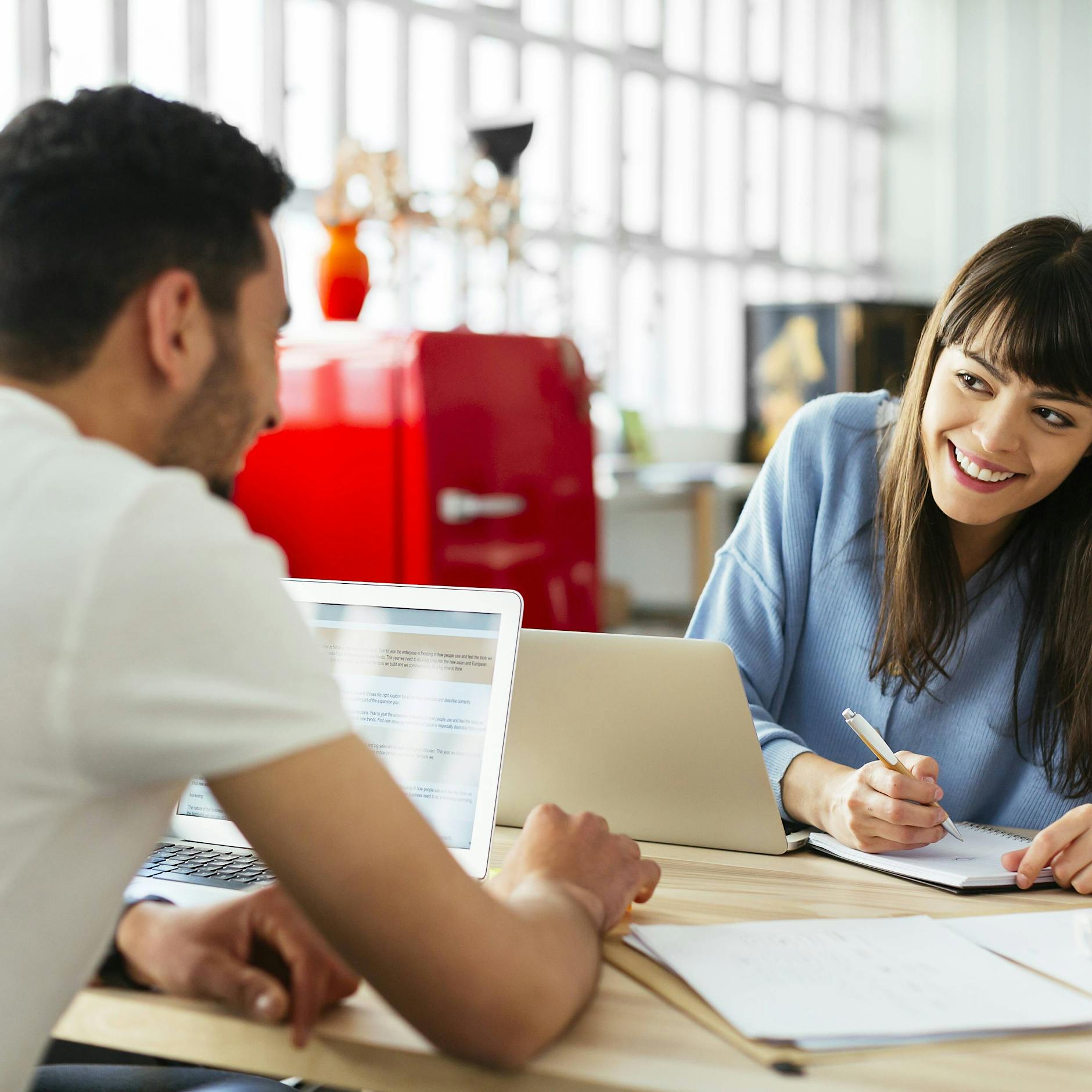 Homeoffice-Pflicht entfällt: DIESE Corona-Regeln gelten ab 20. März am Arbeitsplatz
