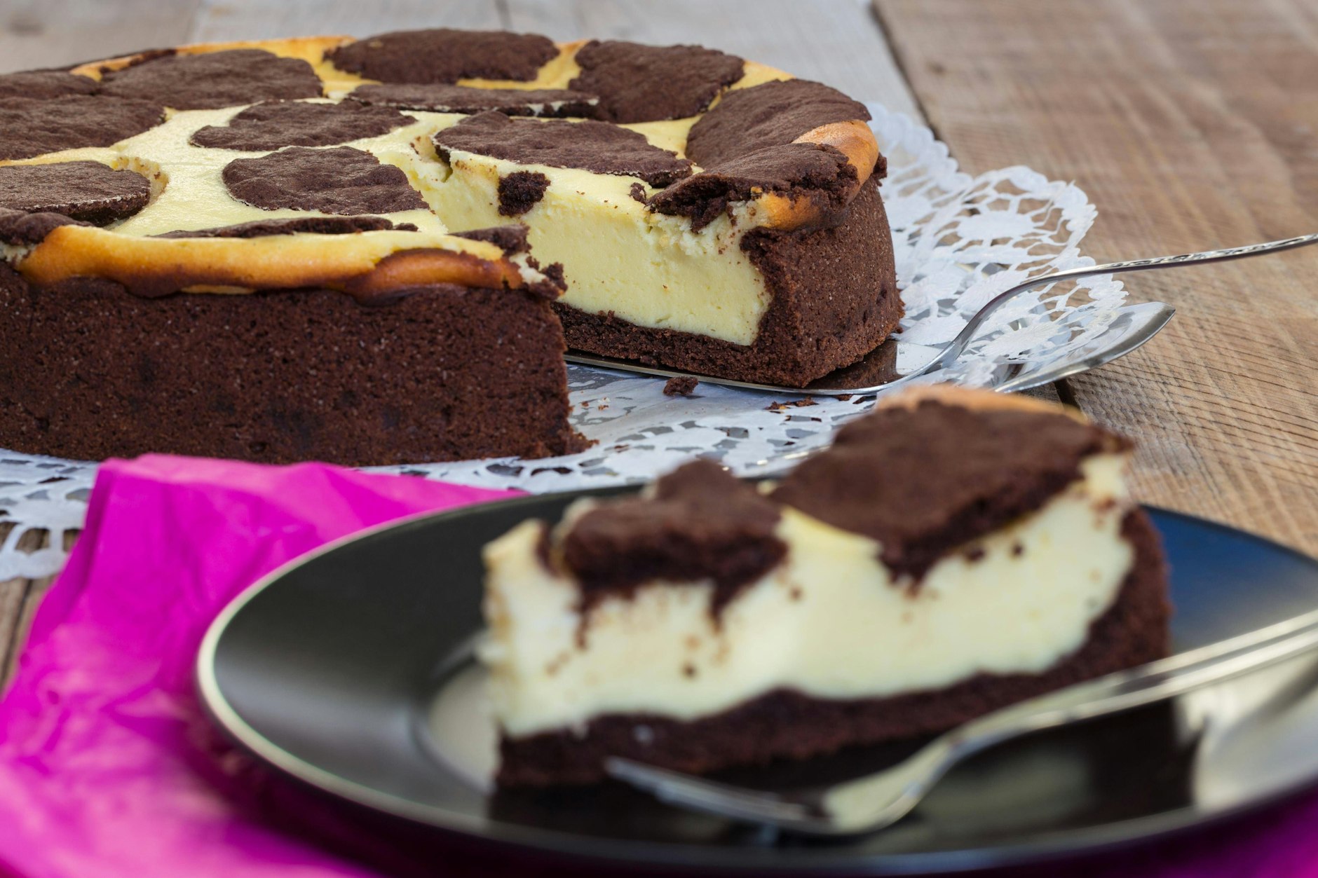 Der Zupfkuchen ist so lecker und weckt Kindheitserinnerungen.