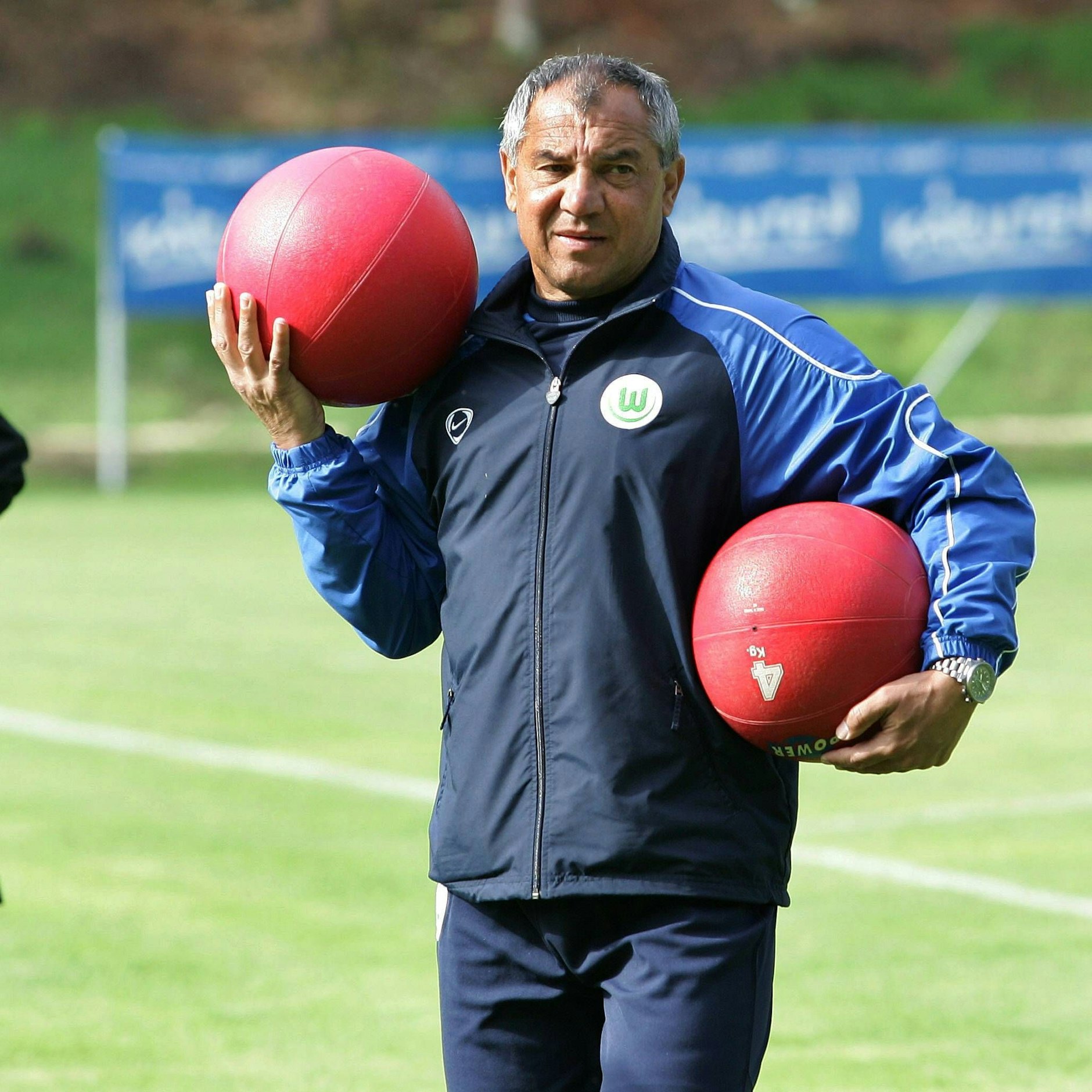 Magath: „Der Medizinball ist ein schönes Sportgerät. “