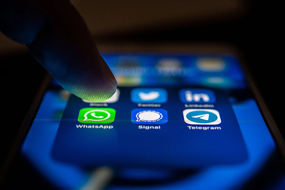 Messenger sollen verpflichtet werden, nach Missbrauchsmaterial zu suchen (Symbolbild).