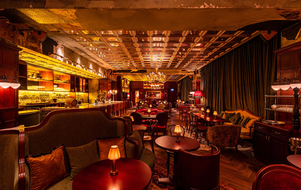 Höchste Zeit: Warum die neue Bellboy Bar viel geiler ist als das Berghain