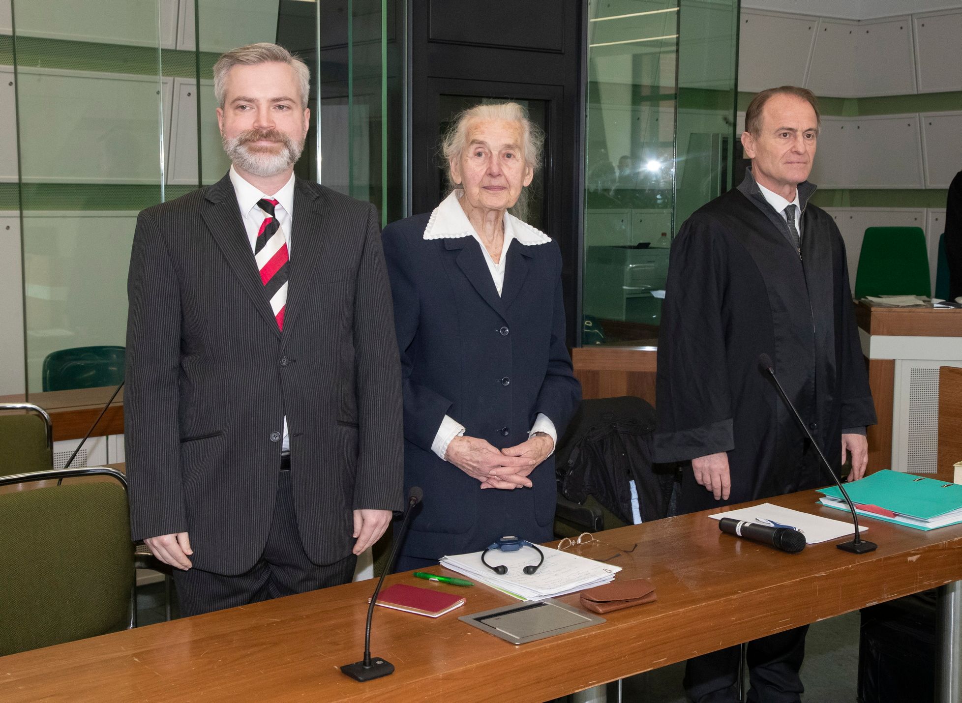 Image - Ursula Haverbeck ist eine notorische Holocaust-Leugnerin: Muss die 93-Jährige wieder in den Knast?