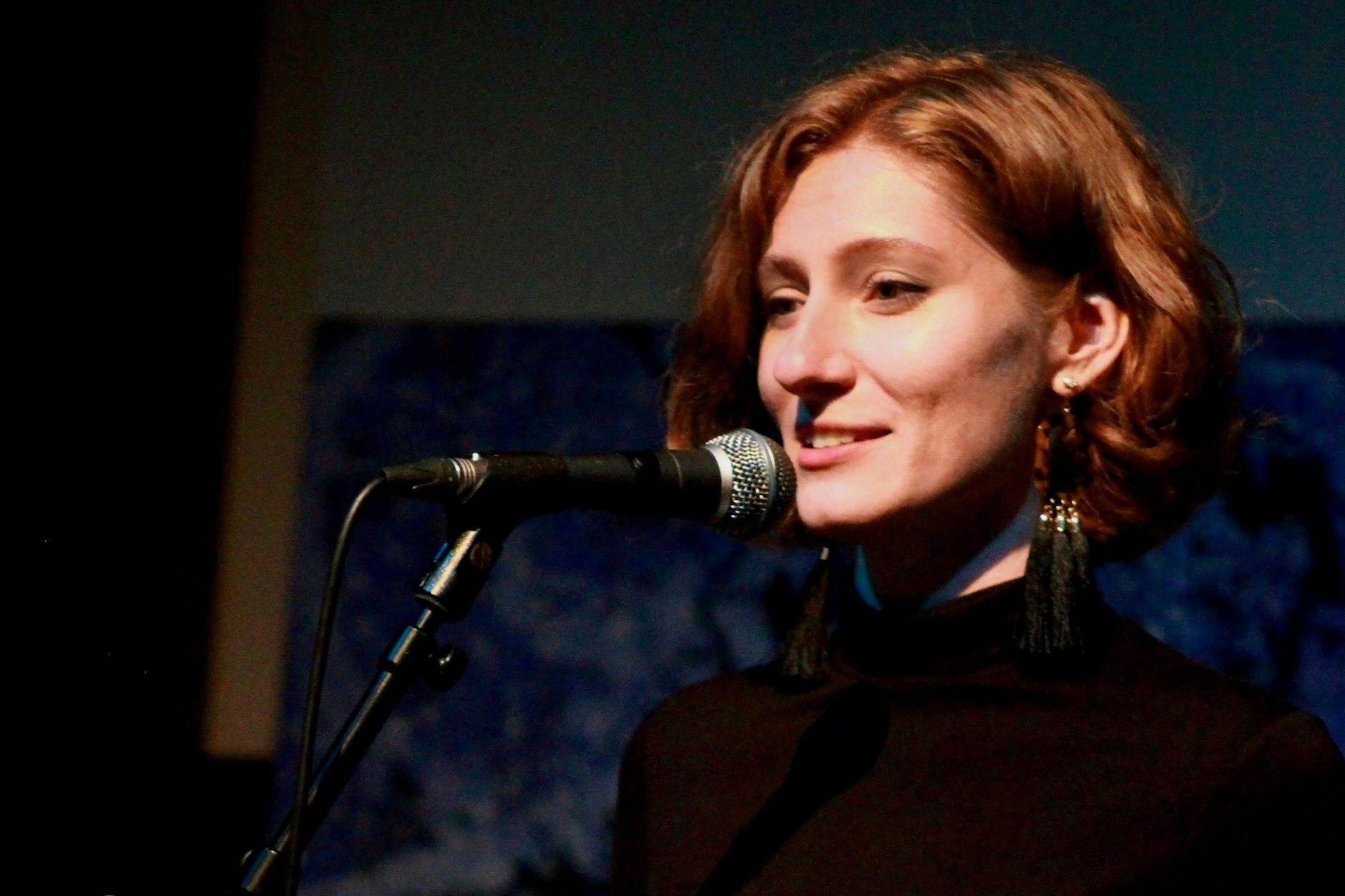 „Die Menschen sollten wissen, dass sie auch hier in Berlin viel helfen können“: Die ukrainische Lyrikerin Nadiia Telenchuk.