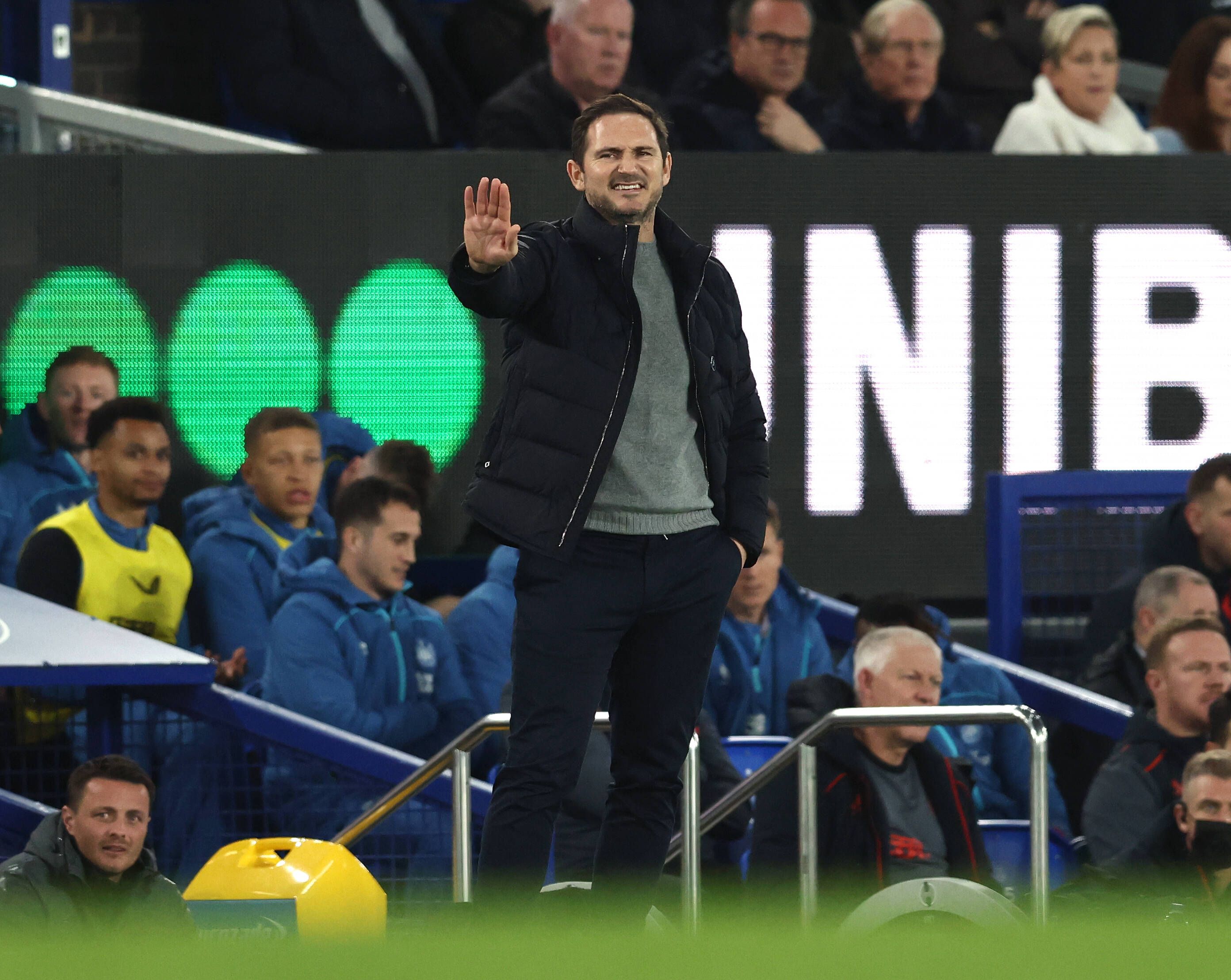Image - Tor-Ekstase! Everton-Coach Frank Lampard bricht sich beim Jubeln die Hand