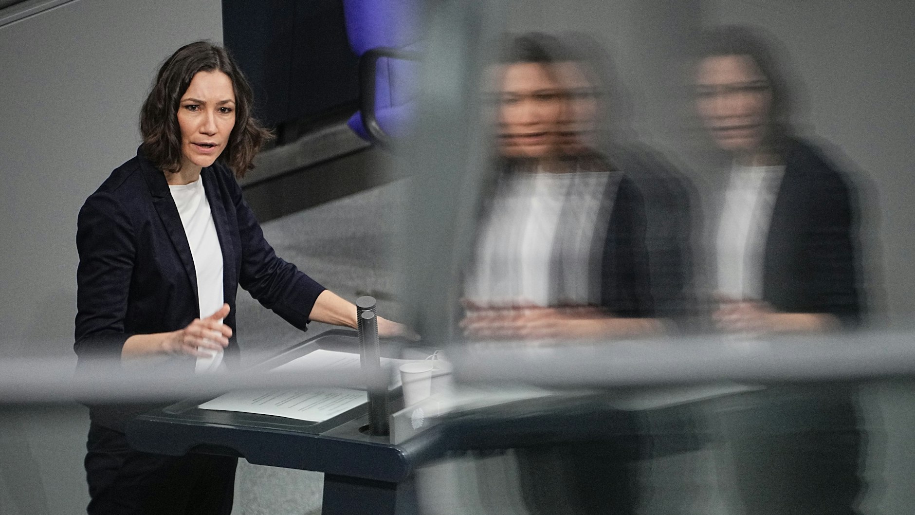 Anne Spiegel (Bündnis 90/Die Grünen), Bundesministerin für Familie, Senioren, Frauen und Jugend, steht seit Wochen unter Beschuss – und ist nun zurückgetreten.