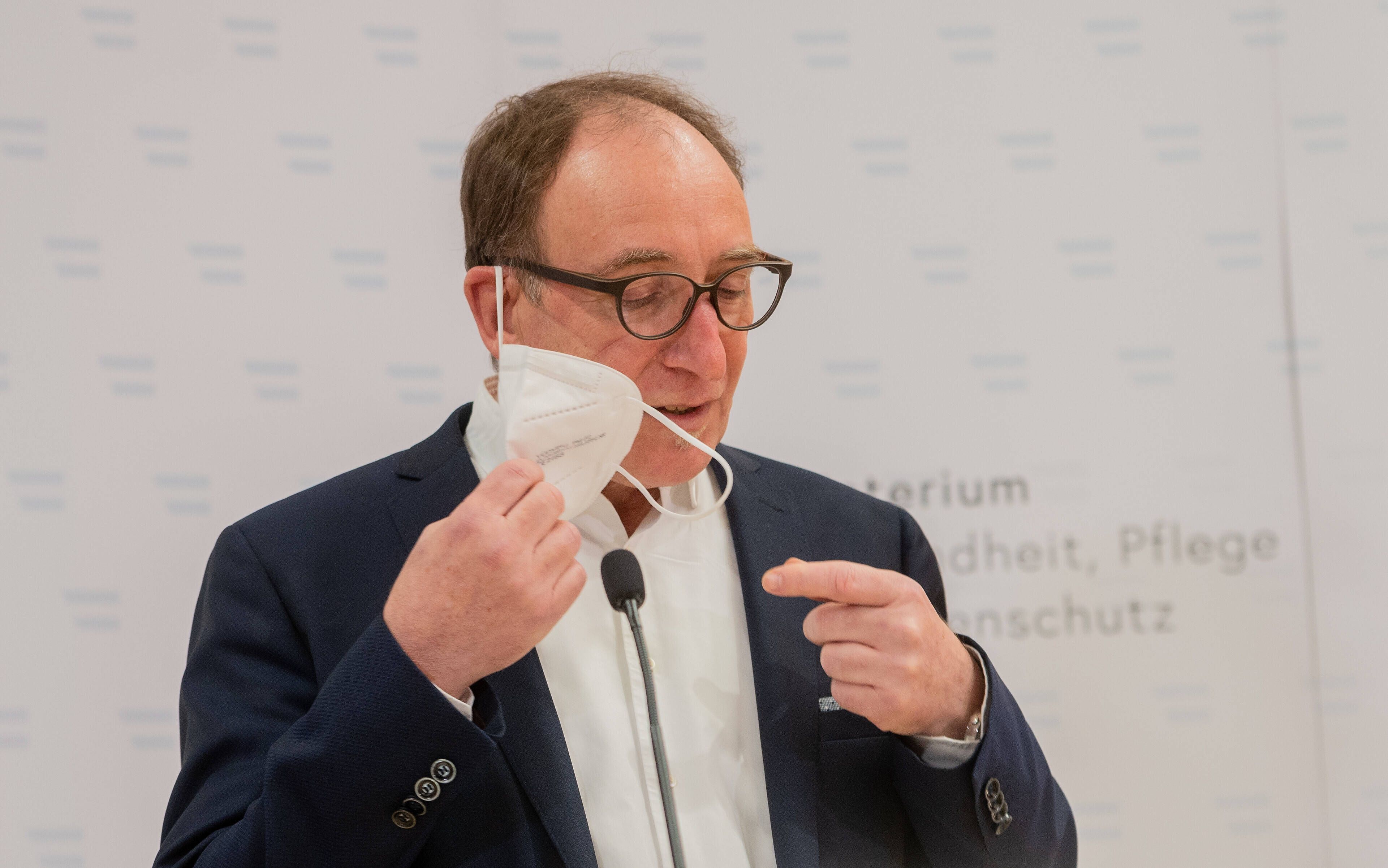 Österreich: In Innenräumen gilt bald wieder FFP2-Maskenpflicht