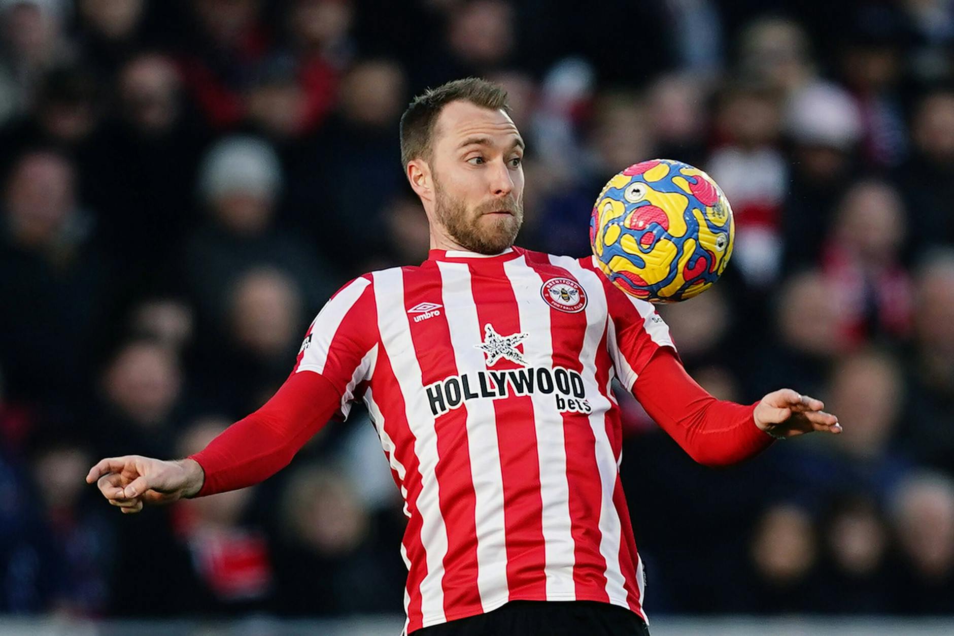 Christian Eriksen spielt wieder in der England beim FC Brentford. Doch Dänemarks Nationalteam muss weiter auf ihn warten.