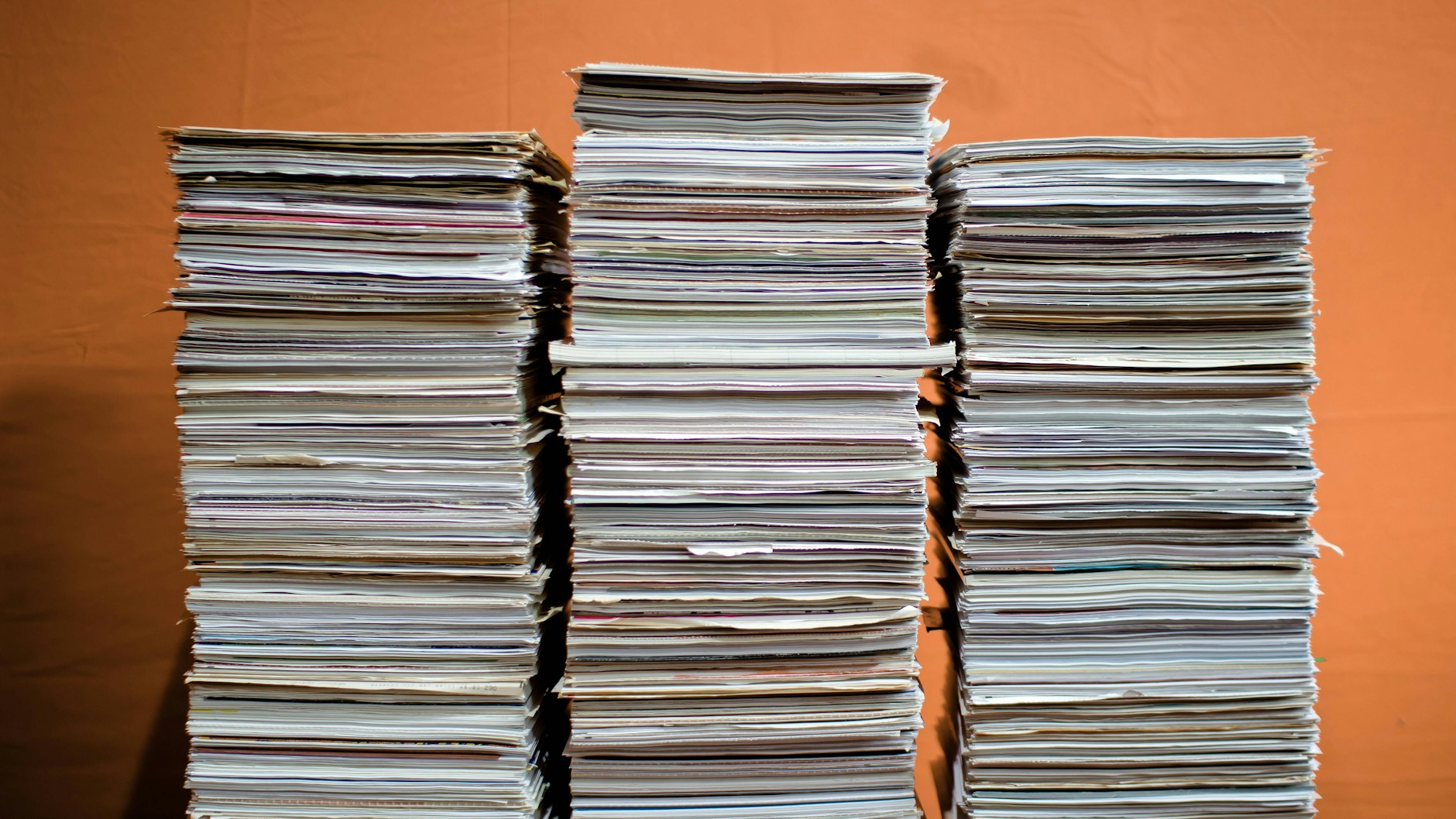 Papierstapel (Symbolbild).