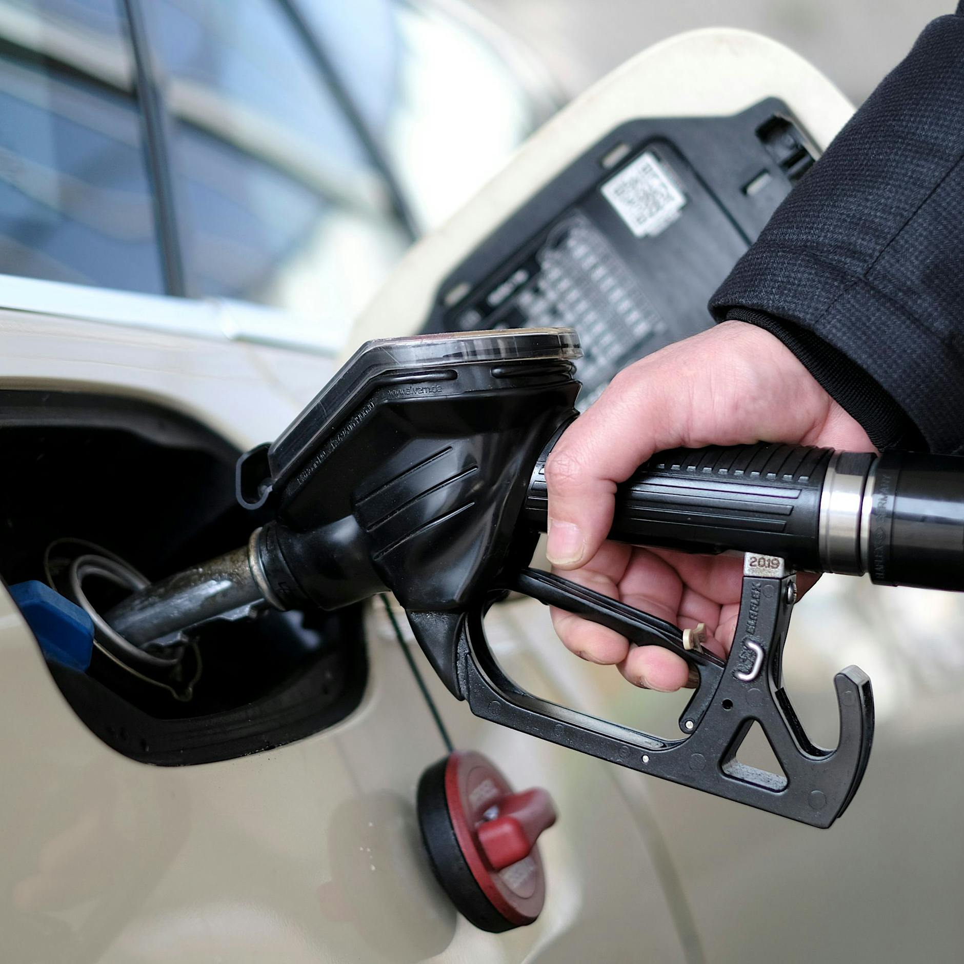 Preisvorteil ausrechnen: Was kostet der Umweg zur billigen Tanke?