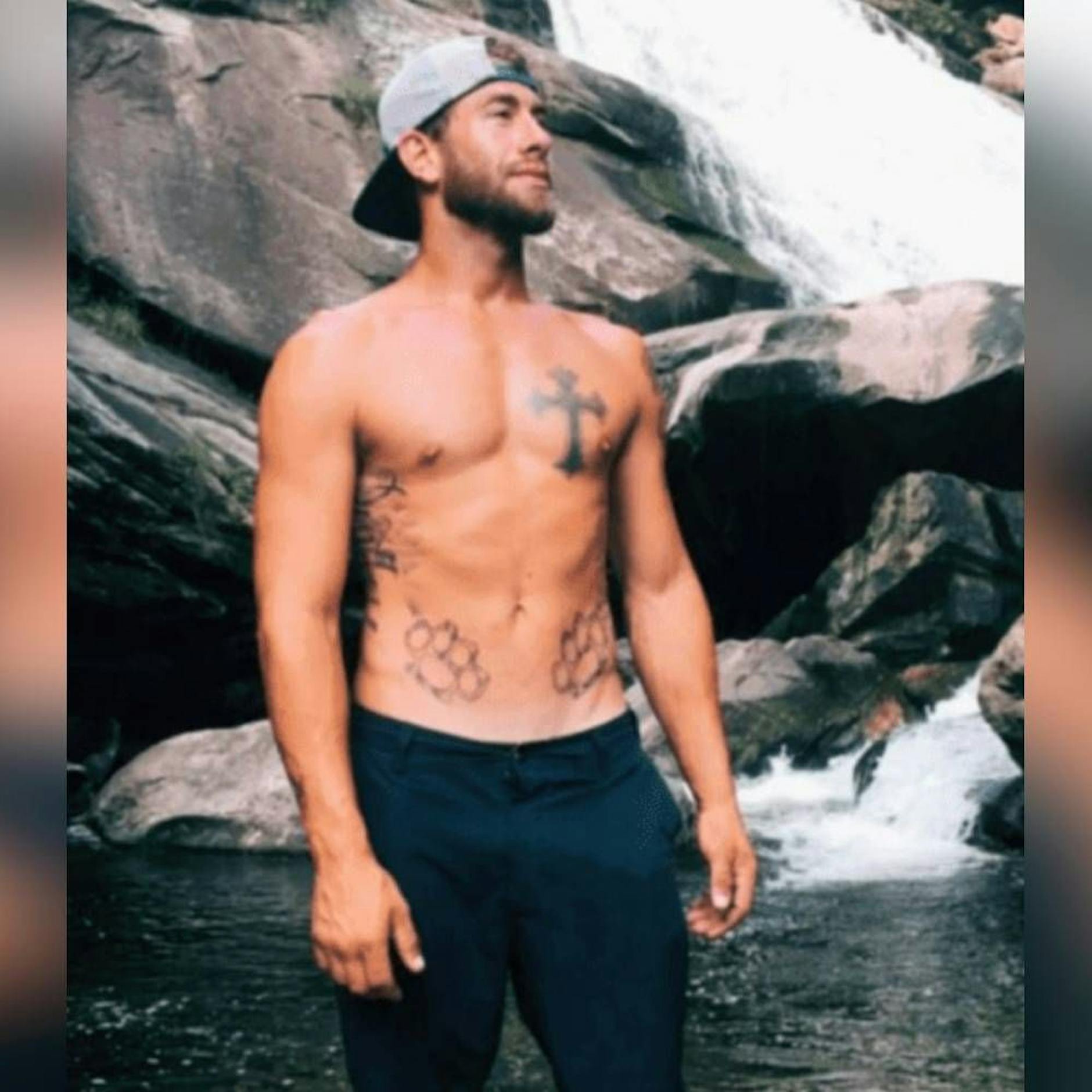 Todes-Drama ohne Anklage: Dieser Mann wurde aus dem Meer gerettet und von seinem Retter erschossen