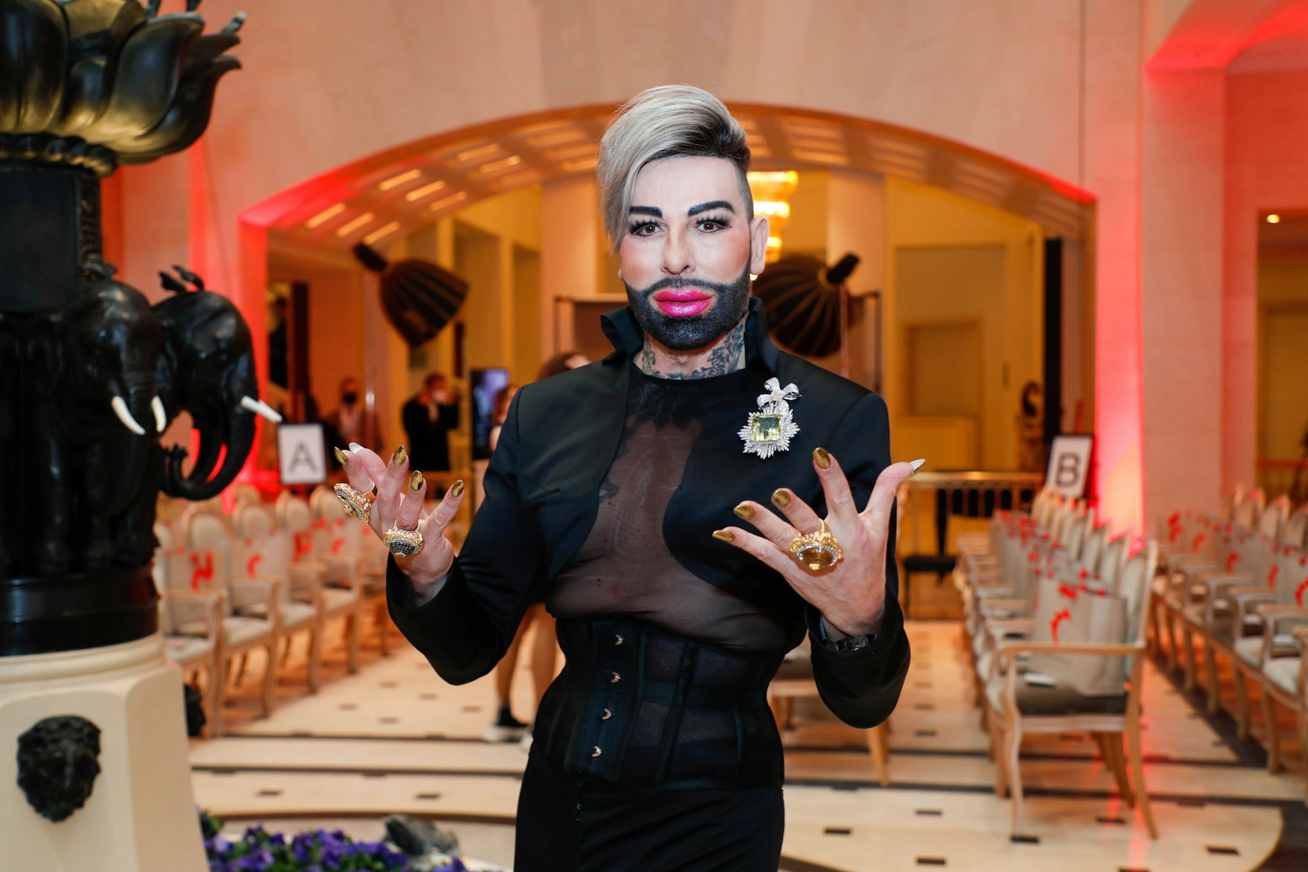 Harald Glööckler bei einer Fashion Show im Hotel Adlon. Auch nach dem Dschungelcamp hat der Modezar weiter abgenommen.