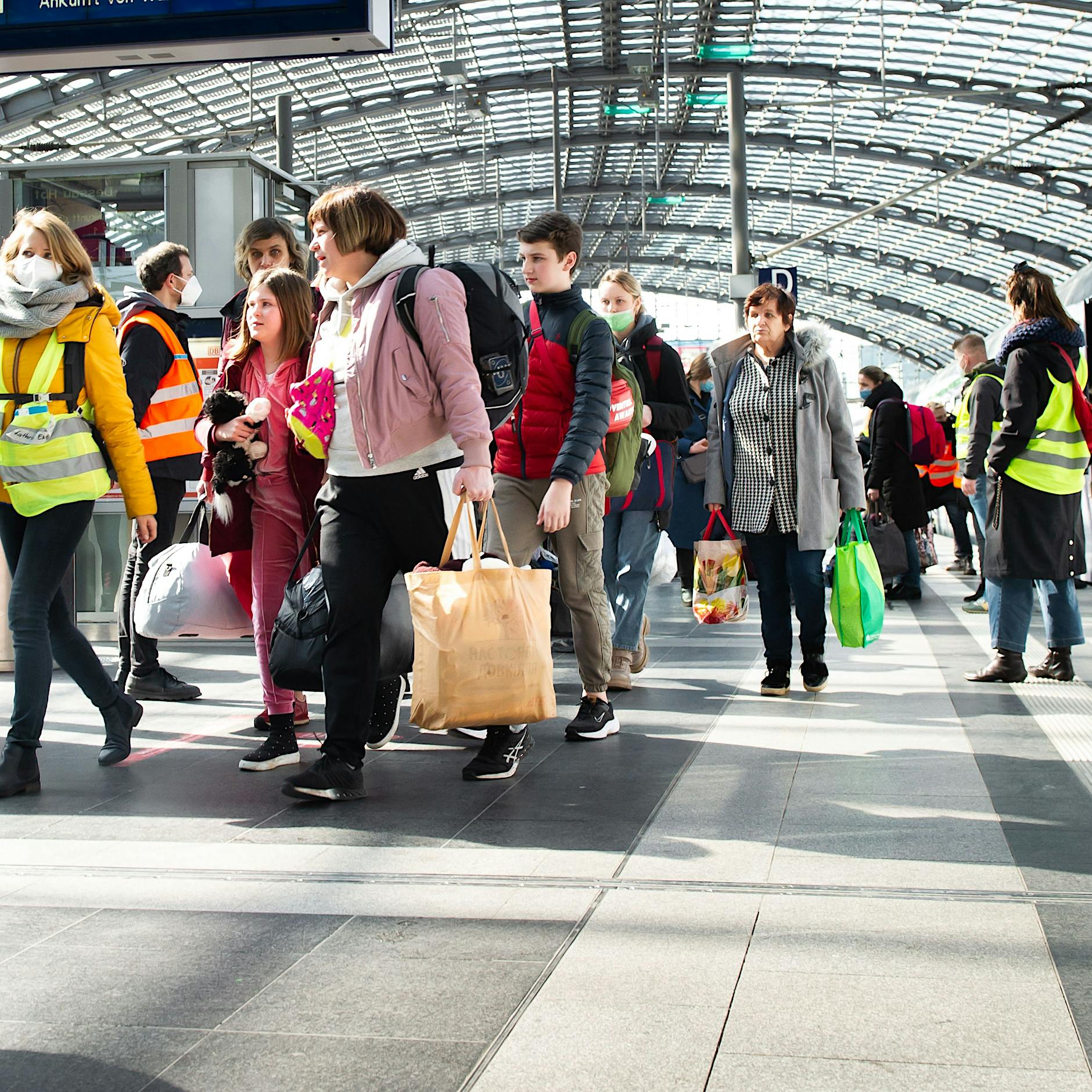 Berlin: Schutzzonen für ukrainische Frauen und Kinder