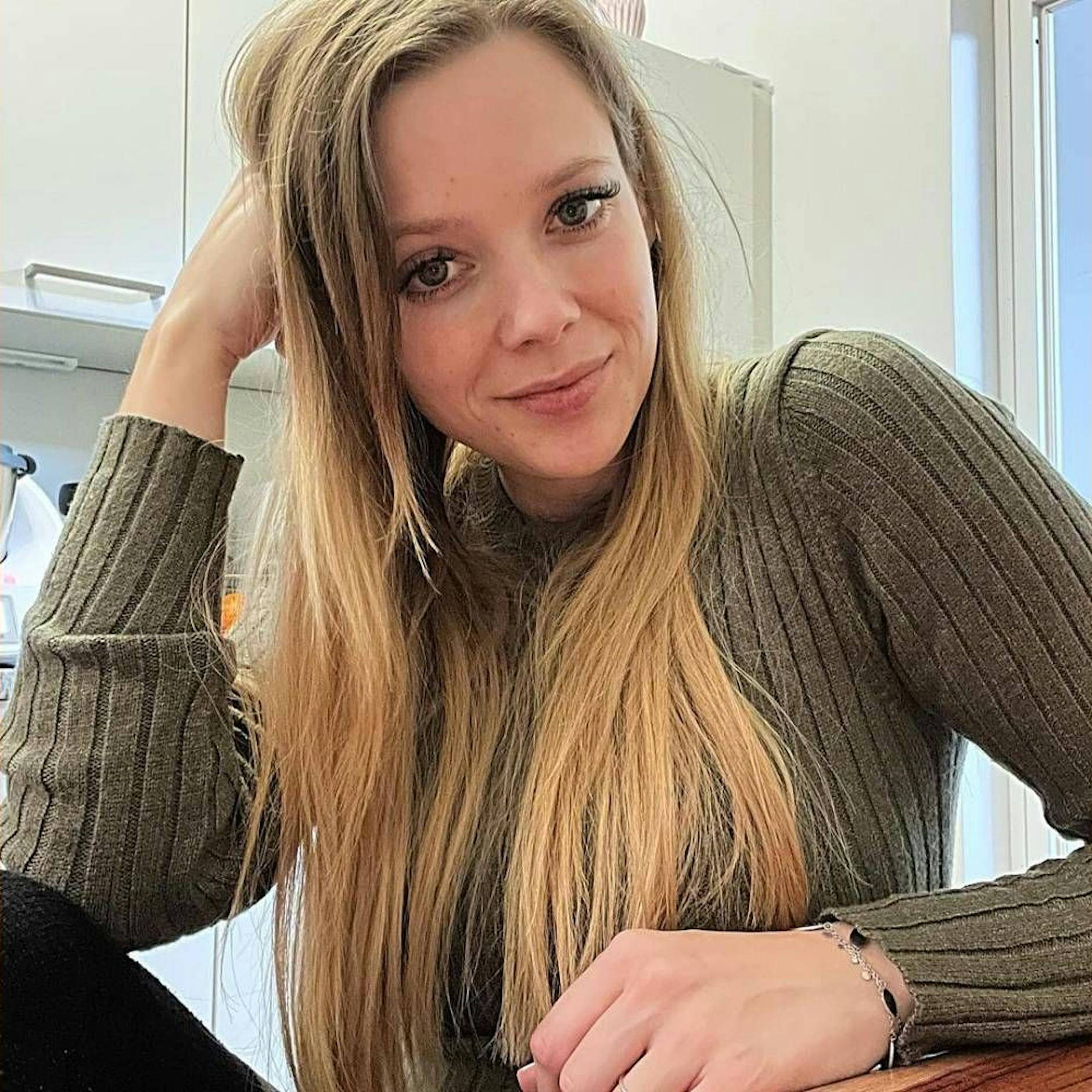 Der Trockner fing Feuer: Ex-„Berlin – Tag & Nacht“-Star Anne Wünsche bangte um ihr Leben!