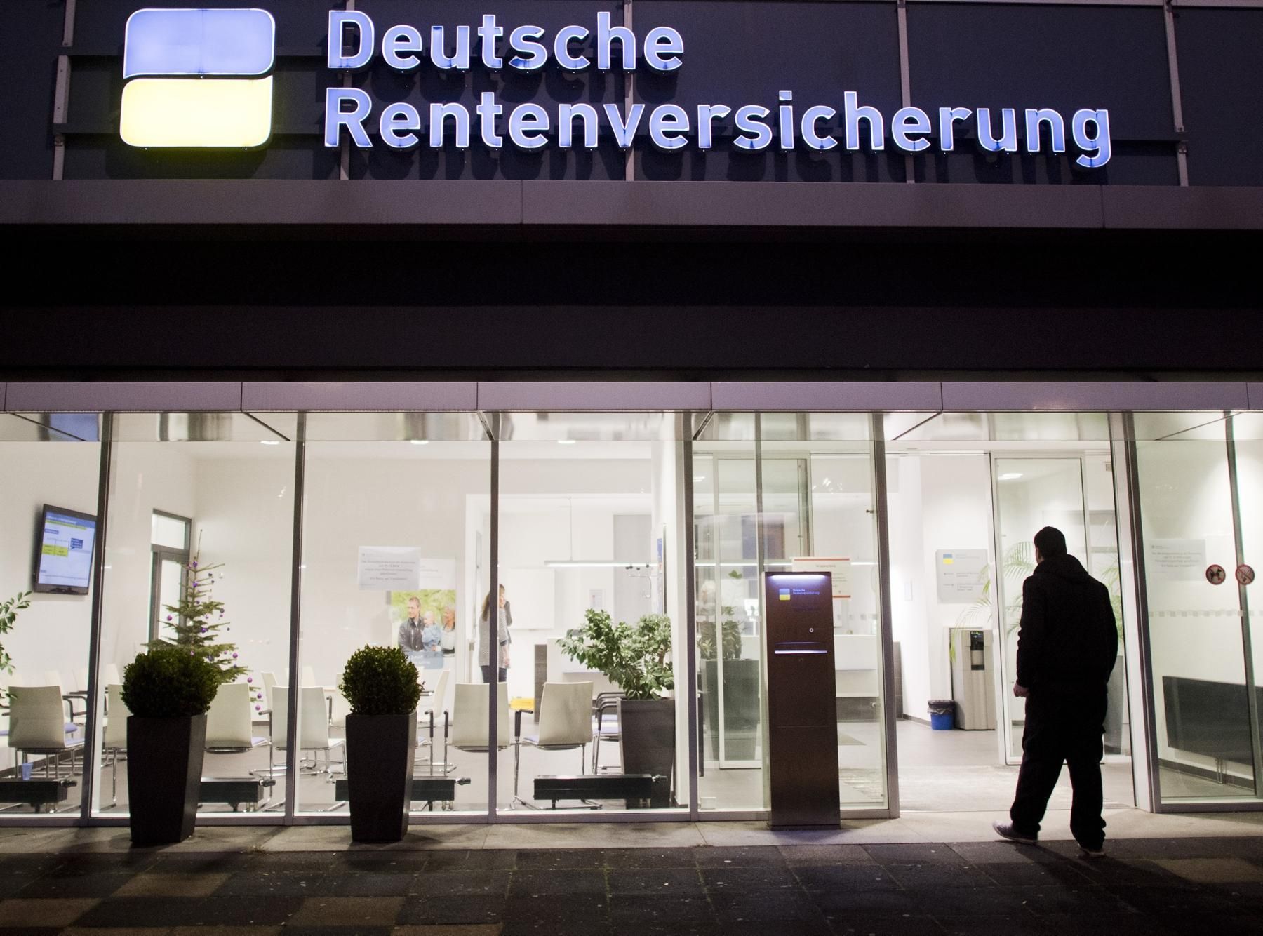 Image - Renten steigen deutlich (aber die Inflation auch)