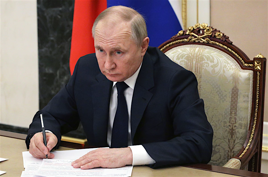 Russlands Präsident Wladimir Putin muss das neue Mediengesetz noch unterzeichnen.