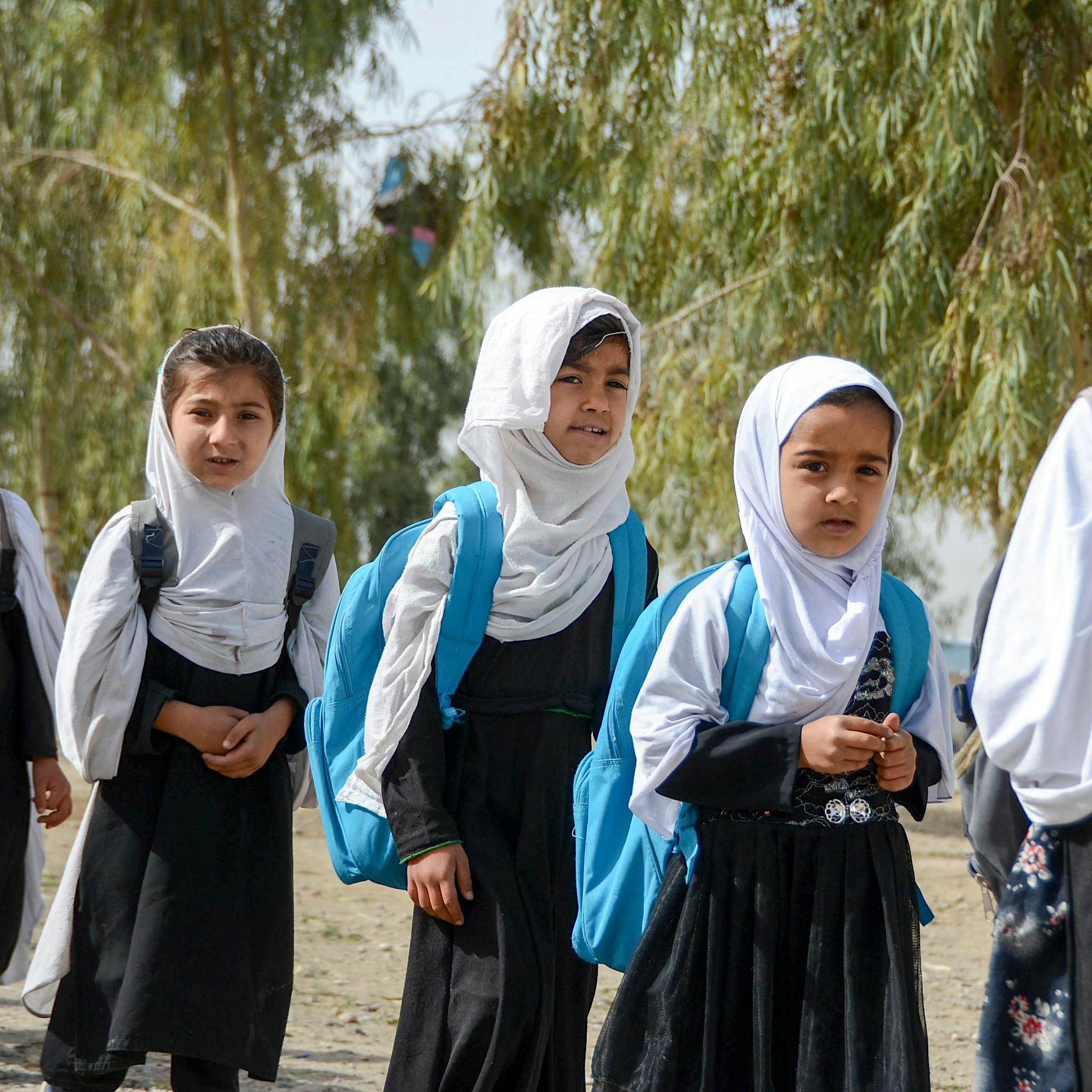 Taliban schließen Mädchenschulen nach wenigen Stunden wieder