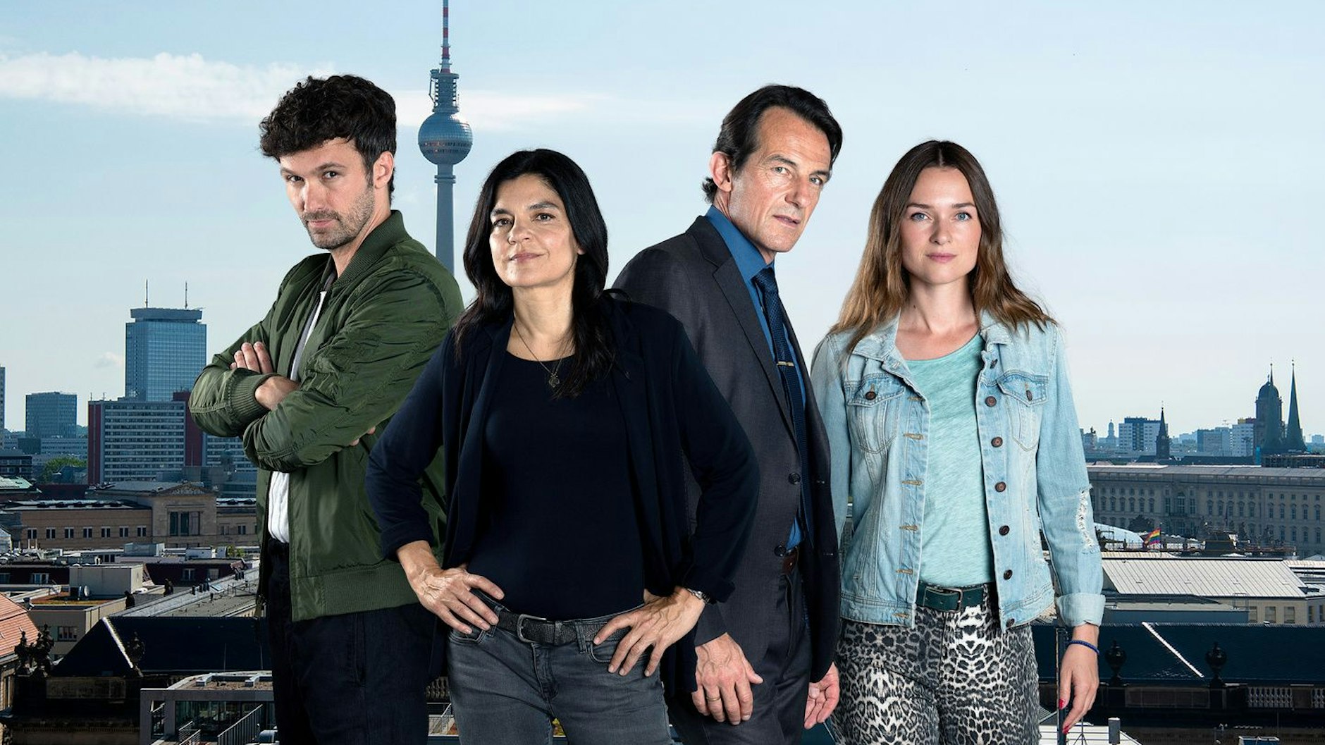 Das Team der Berliner Vermisstenstelle taucht auch in der neuen Staffel der ZDF-Krimiserie „Letzte Spur Berlin“ in das Leben spurlos verschwundener Menschen ein.