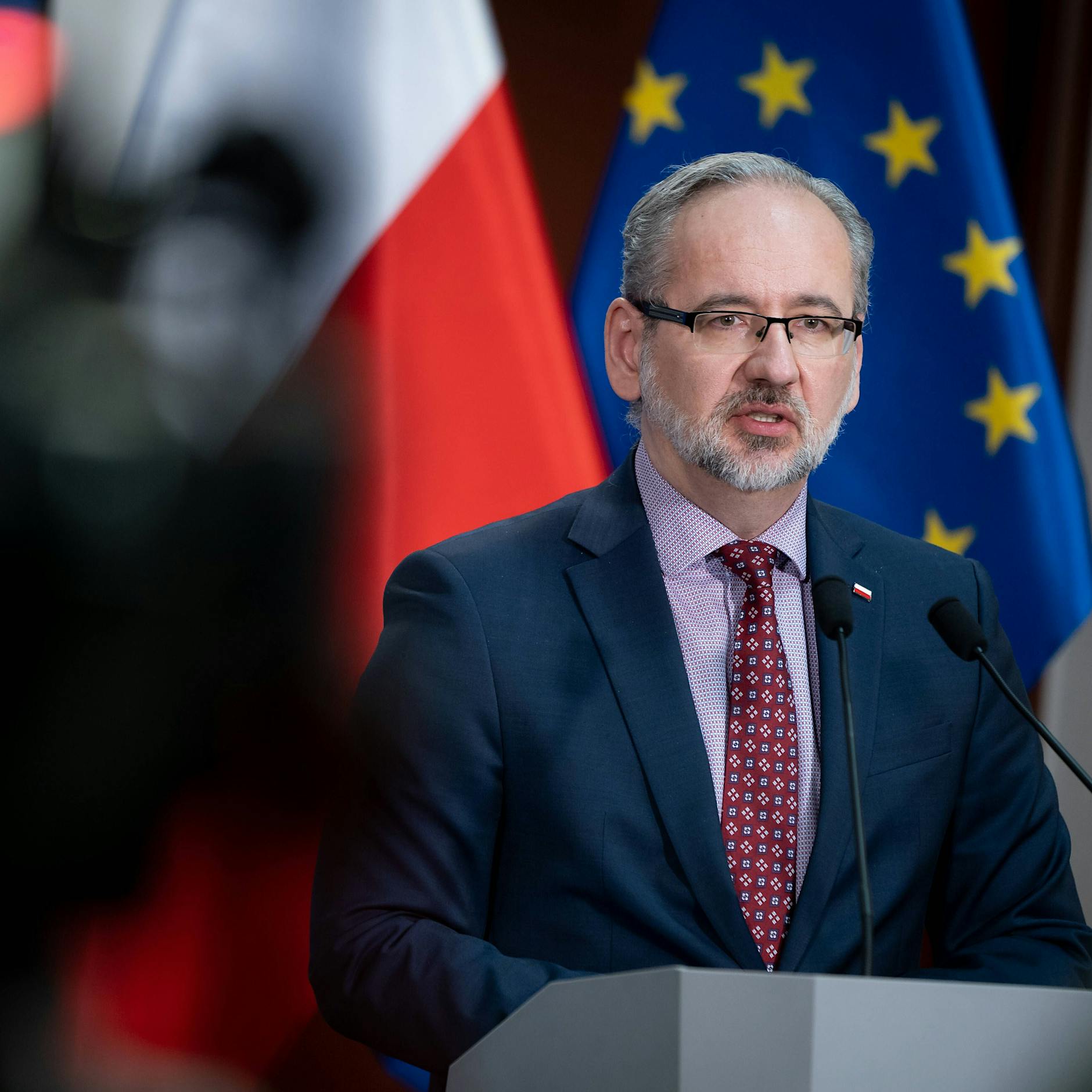 Polen hebt Masken- und Quarantänepflicht auf