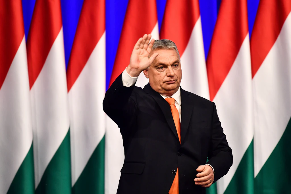 Wie Putin-Freund Orbán vom Krieg profitiert