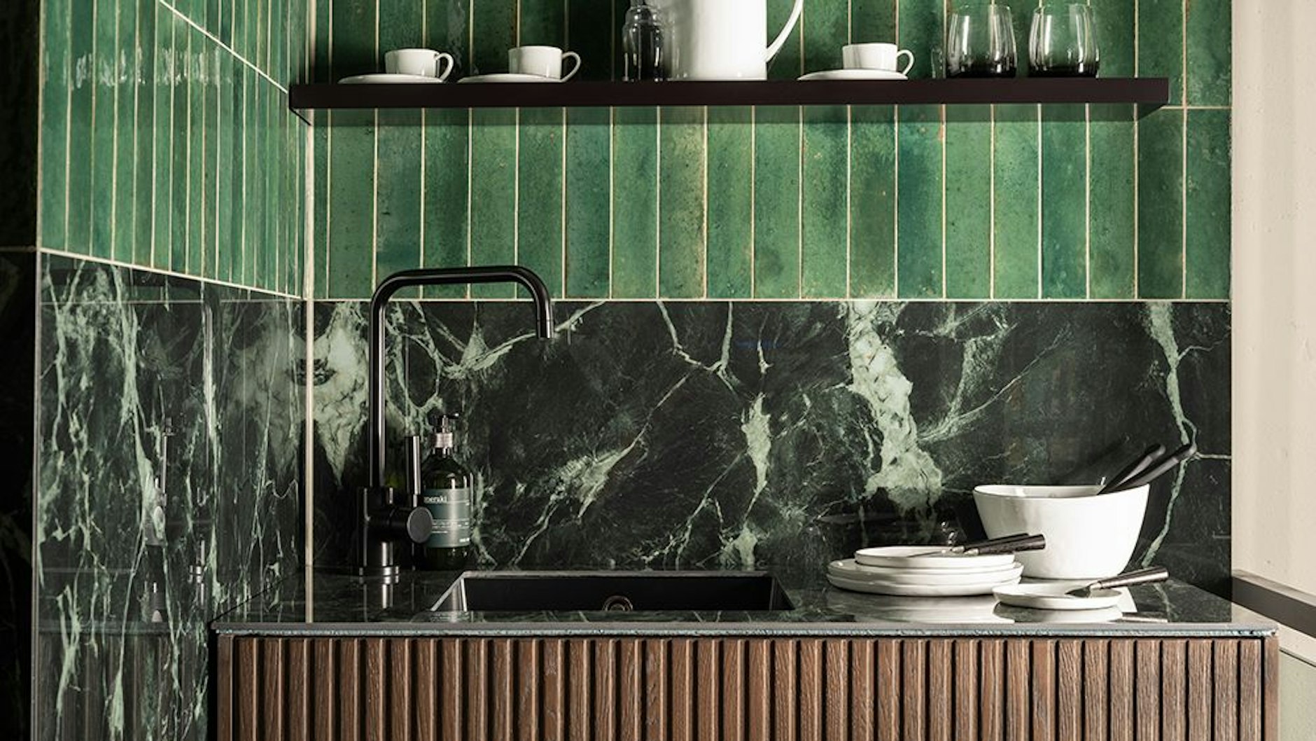 Fliesen „El Carme“ und „Akropolis“ in unserer Niederlassung Neukölln, ©ATALA GmbH, Berlin.