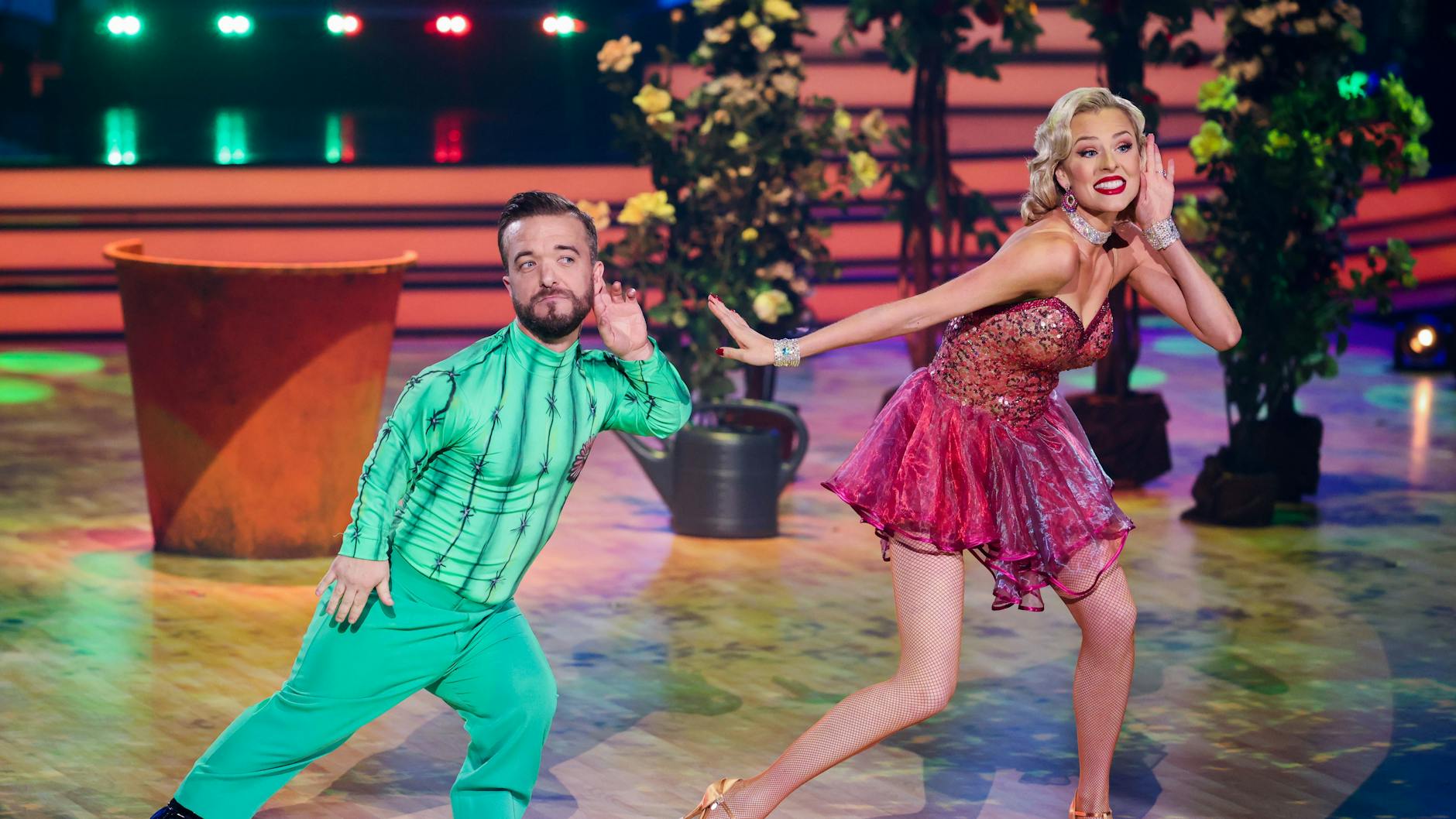 In der Let's Dance“-Show fünf tanzt Mathias Mester mit Patricija Ionel. Seine eigentliche Tanzpartnerin Renata Lusin ist positiv auf Corona getestet worden.