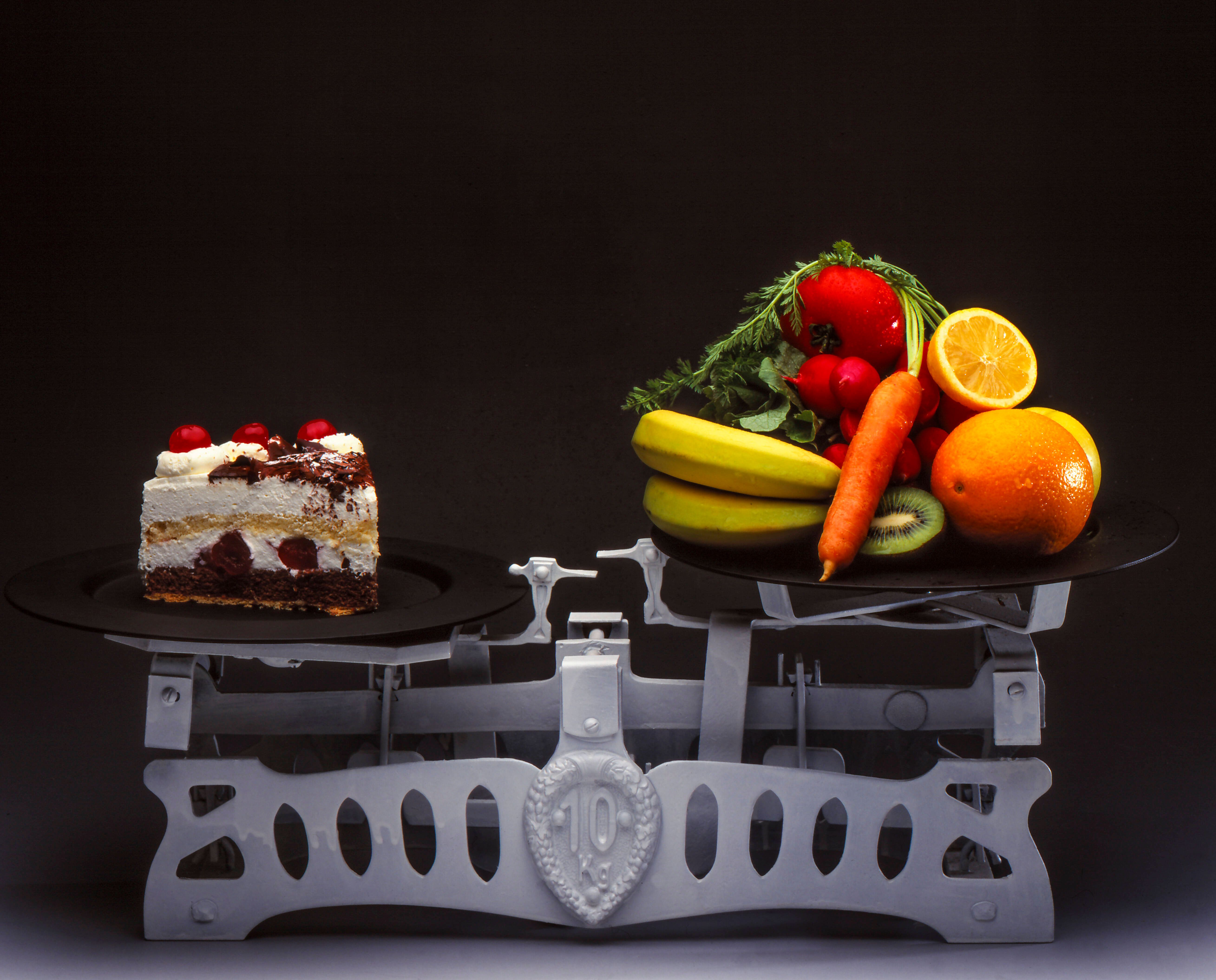 „Nichts nach 18 Uhr essen“ und Co.? Acht „gesunde Essregeln“, die Sie sofort über Bord werfen sollten