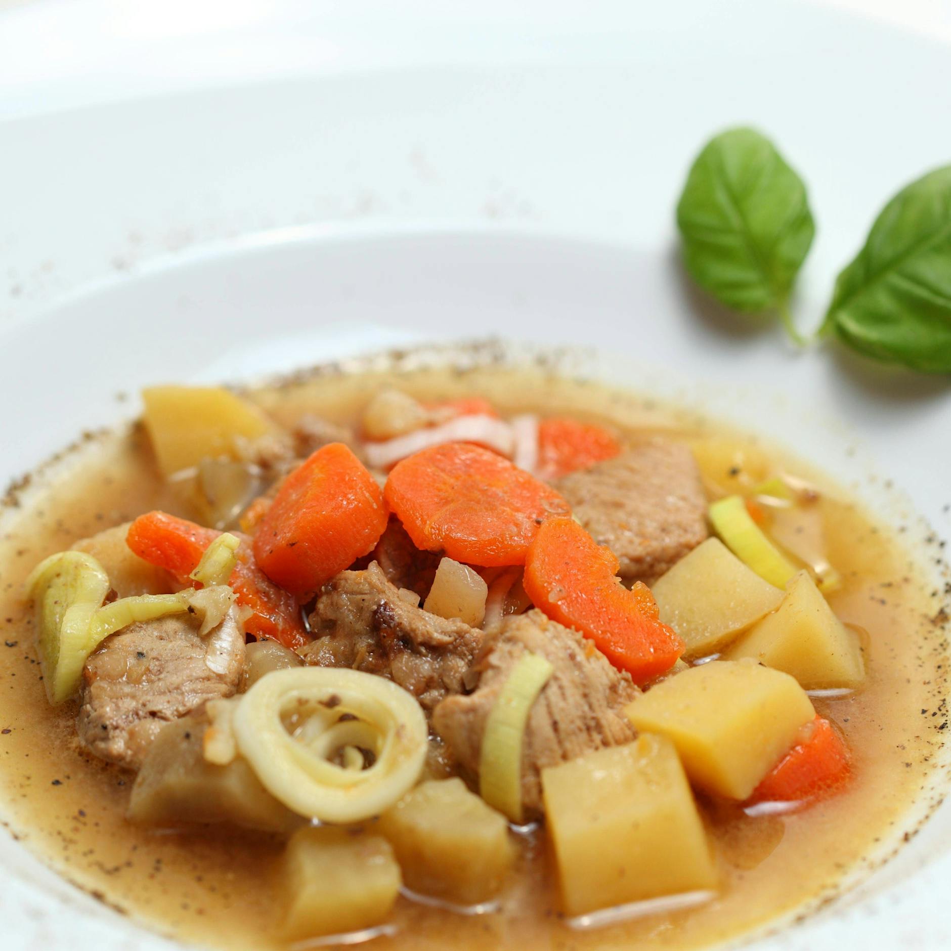 Kennen Sie noch den Pichelsteiner-Eintopf? So schmeckt er wie von Oma – hier das leckere Rezept!