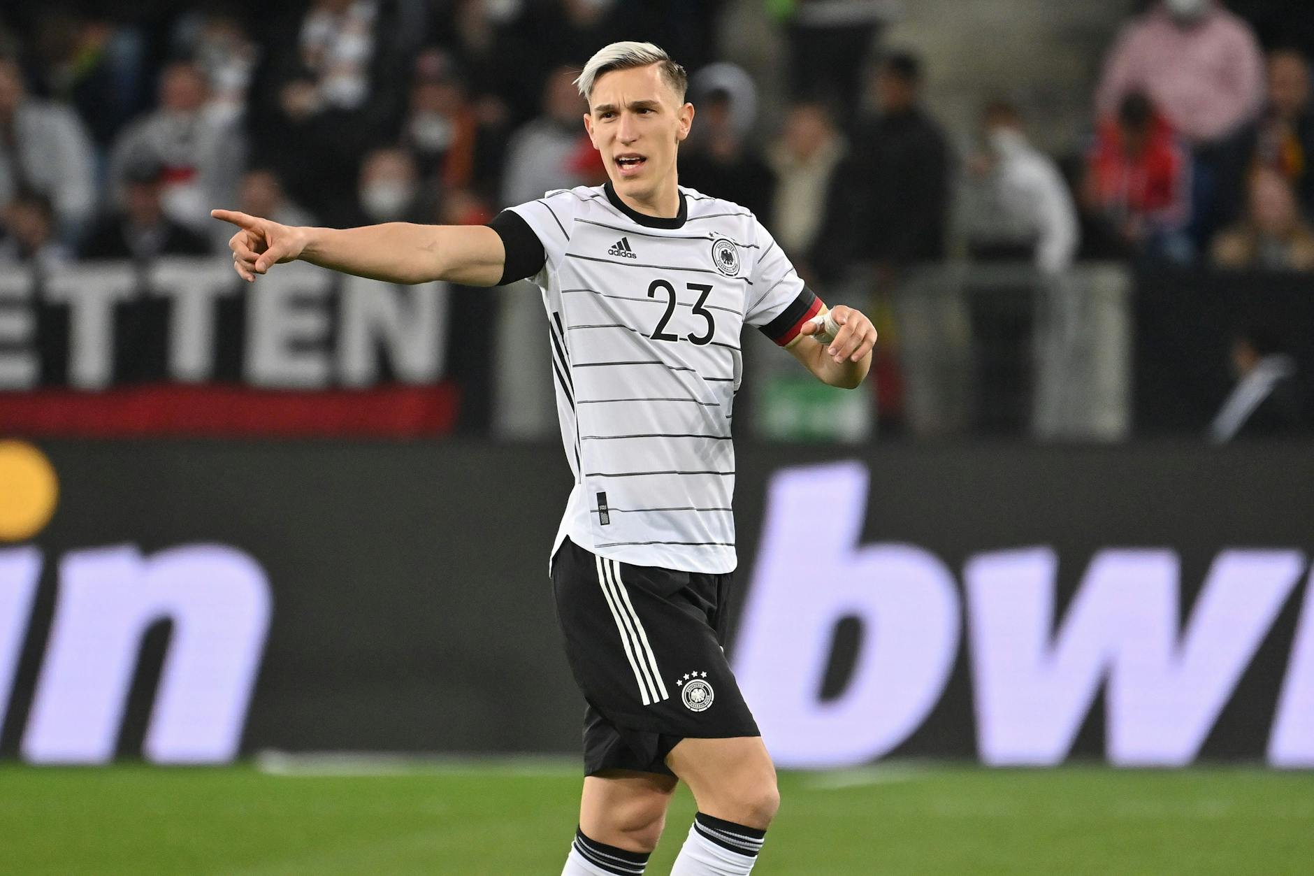 Erhielt viel Lob, aber auch Kritik für sein DFB-Debüt: Ex-Union-Star Nico Schlotterbeck wusste bis auf die Schlussszene beim 2:0 gegen Israel zu gefallen.