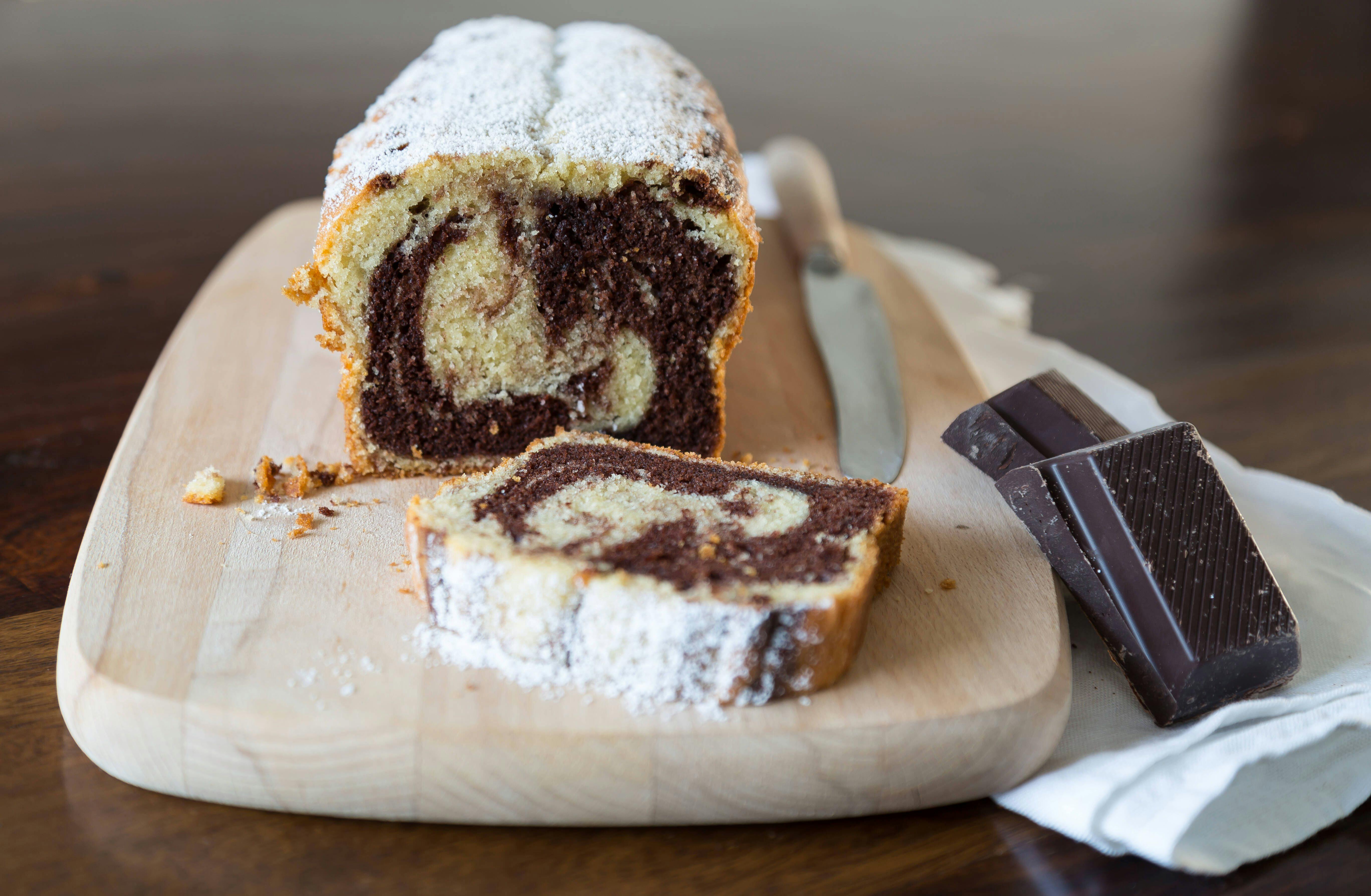 So locker-fluffig: Omas leckerster Marmorkuchen – das traditionelle ...