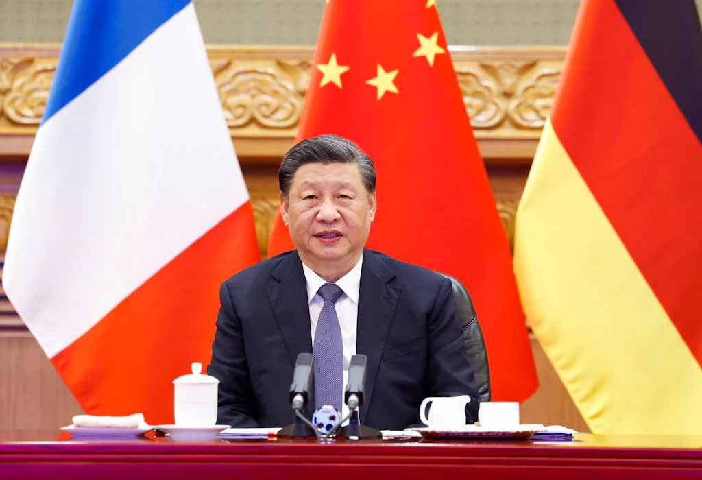 Würde China Putin retten, wenn die USA ihn stürzen wollten?