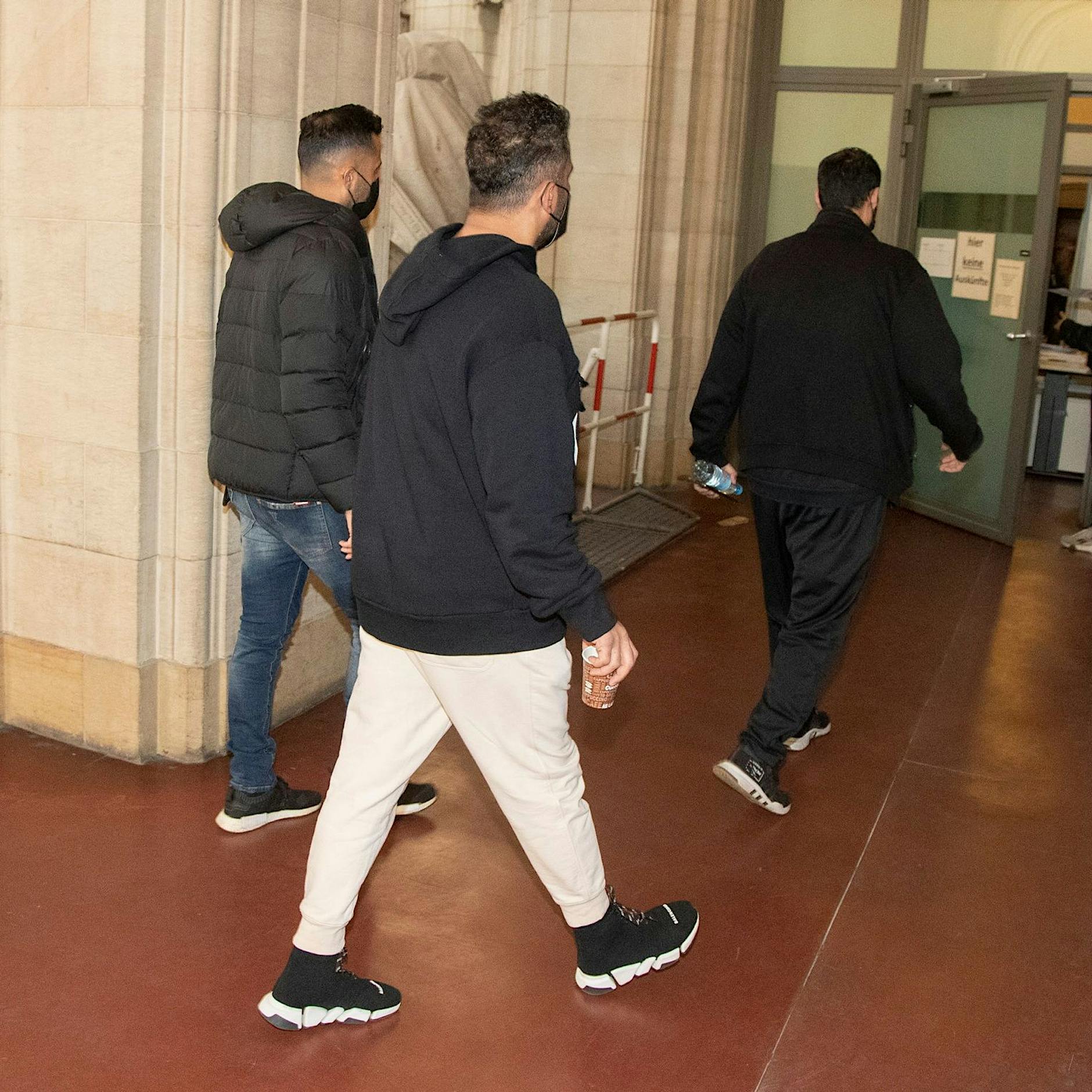 Bushido-Prozess: Endlich wieder ein Zeuge mit weißem Hemd und Lederschuhen