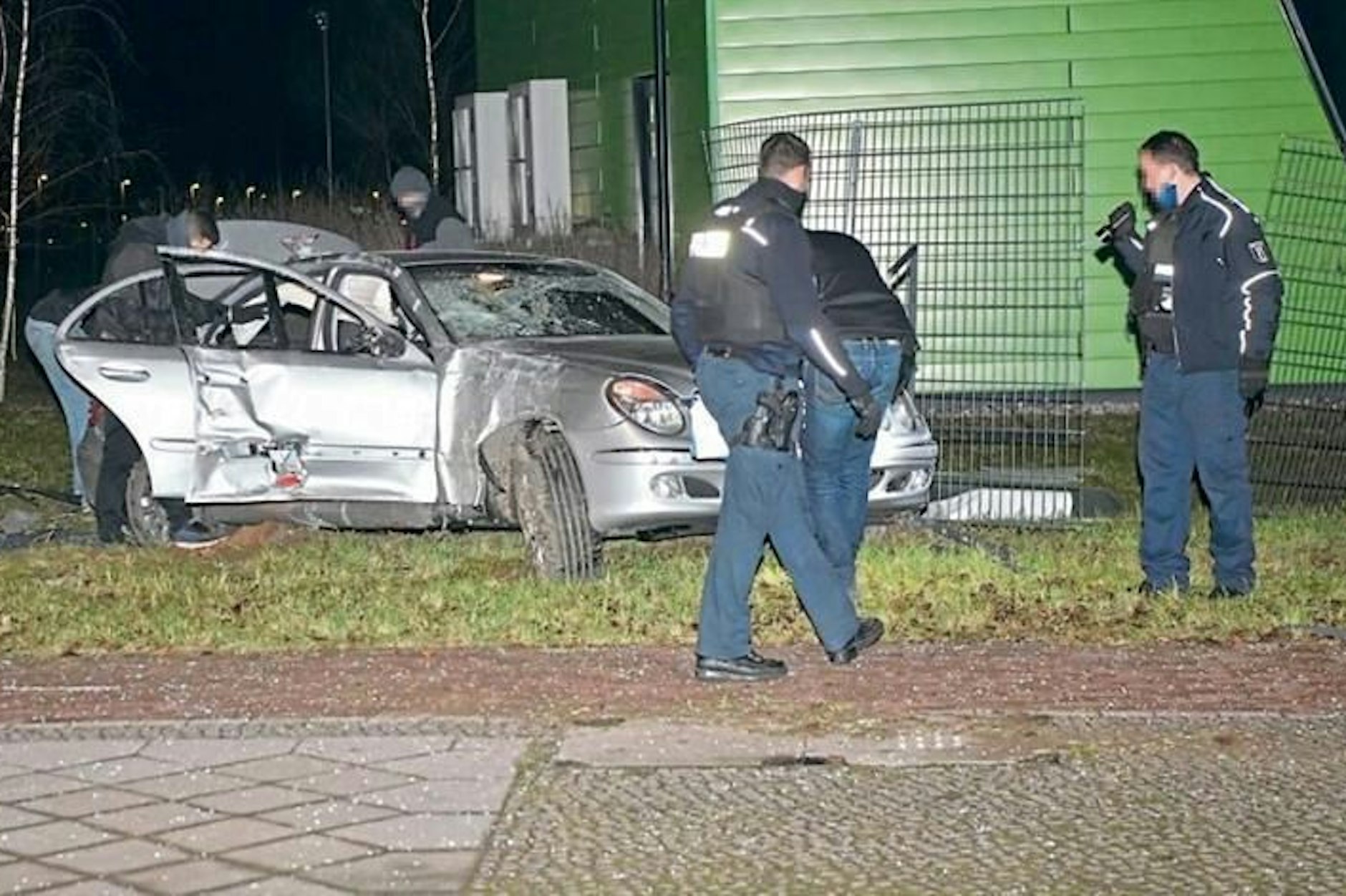 Am 7. Januar 2021  endete die Fahrt von  Enrico H. in einem Zaun.